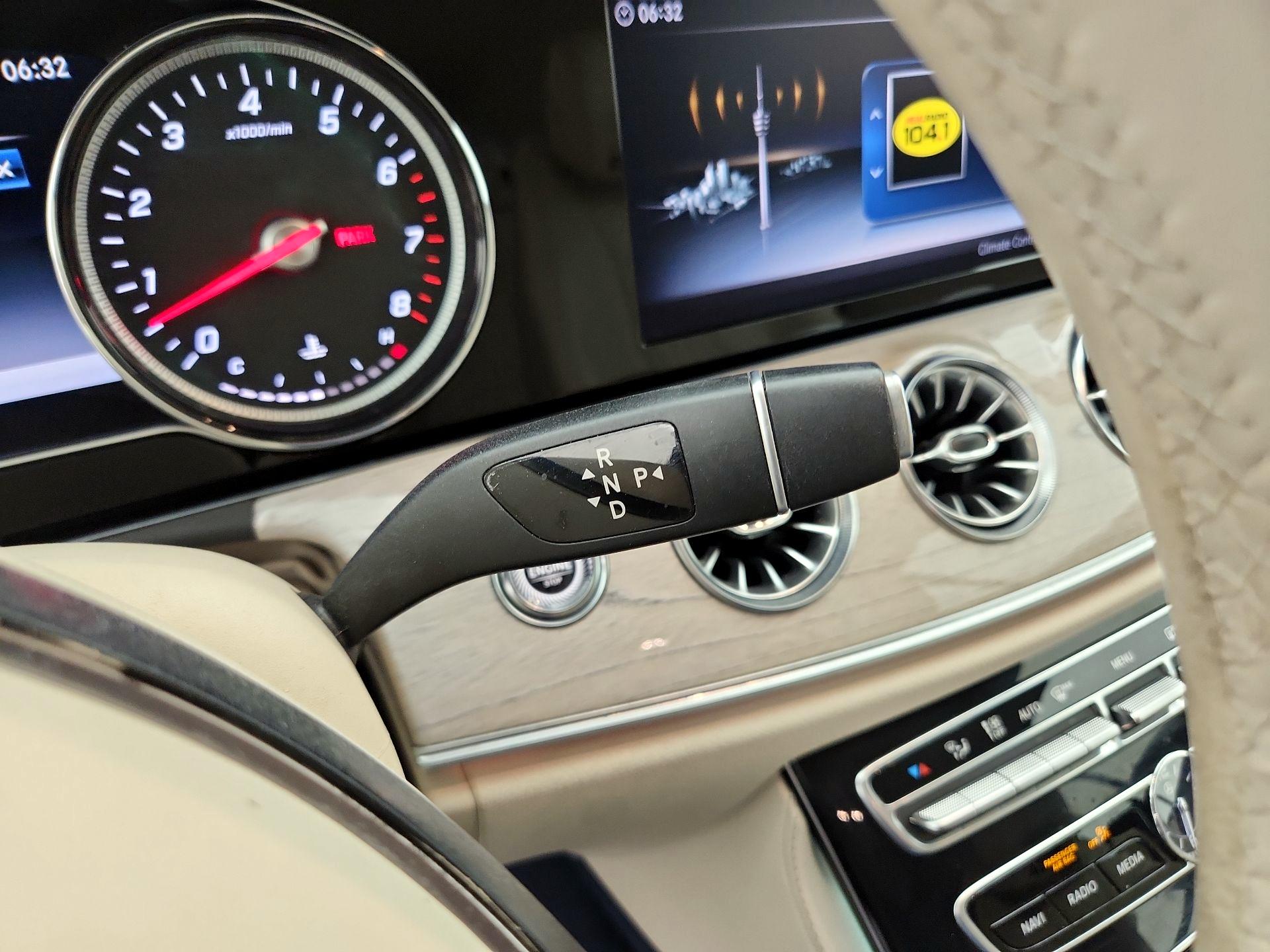 Thumbnail: 2018 Mercedes-Benz E-Class - 18