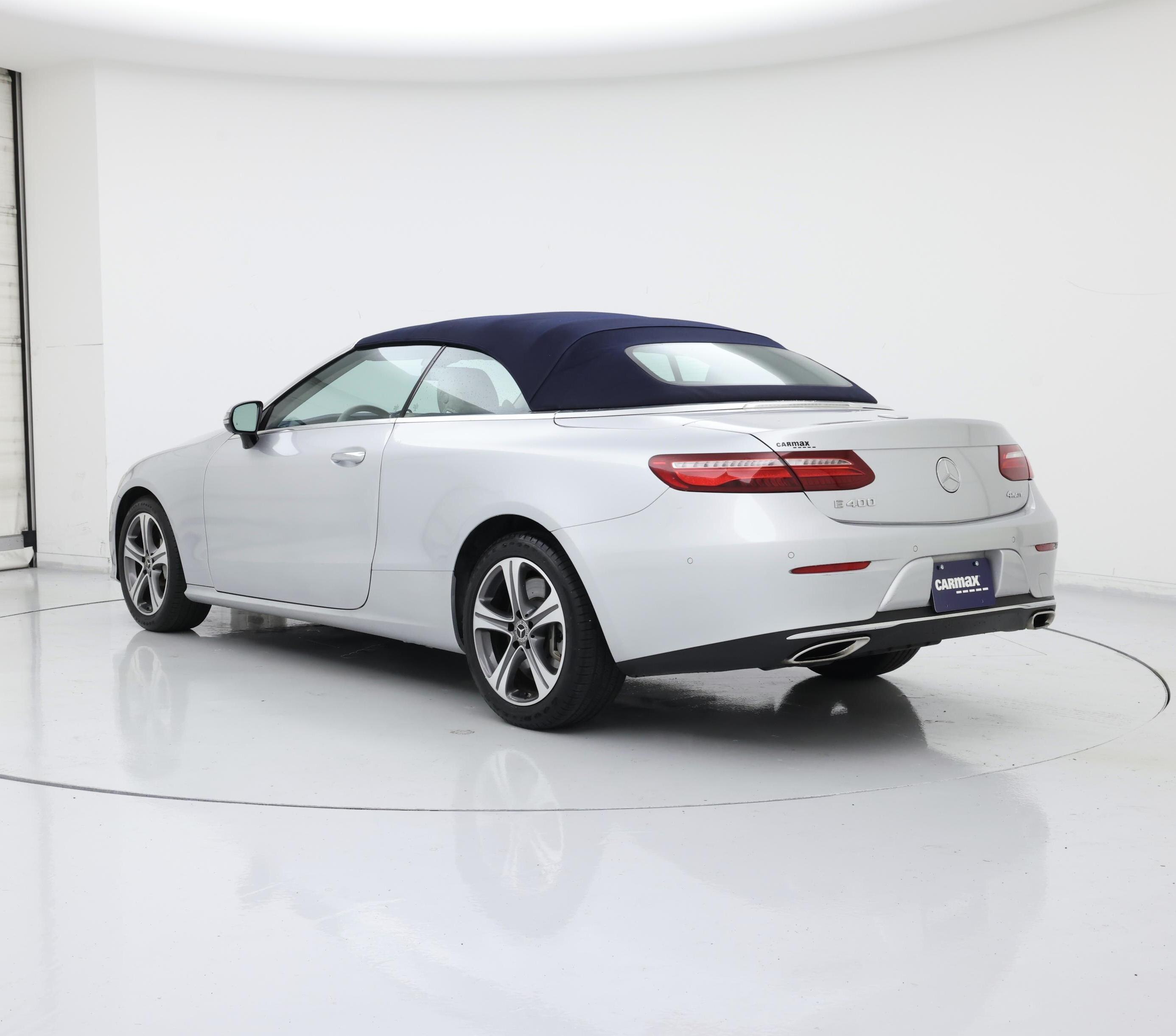 Thumbnail: 2018 Mercedes-Benz E-Class - 2