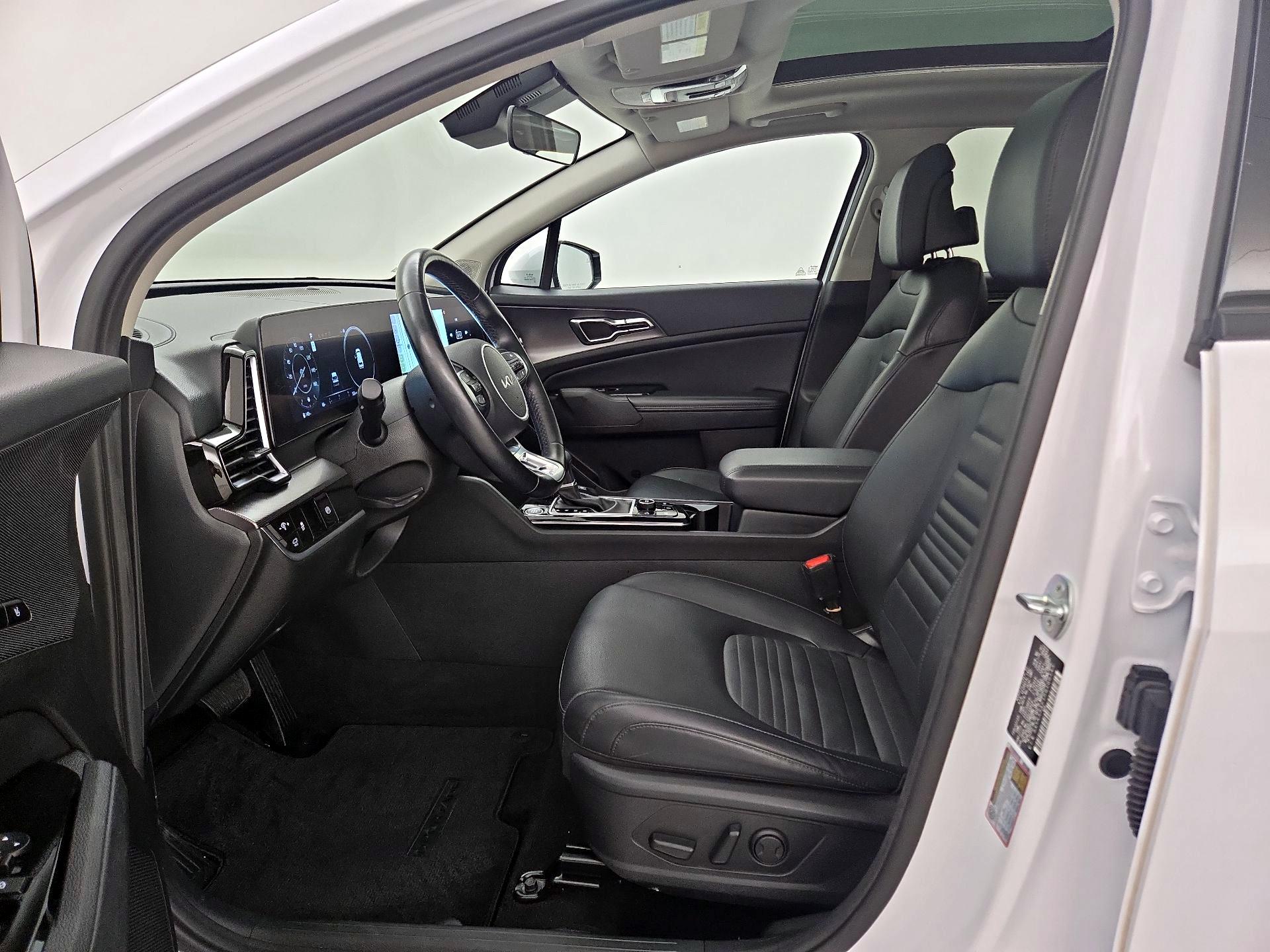 Thumbnail: 2023 Kia Sportage - 11