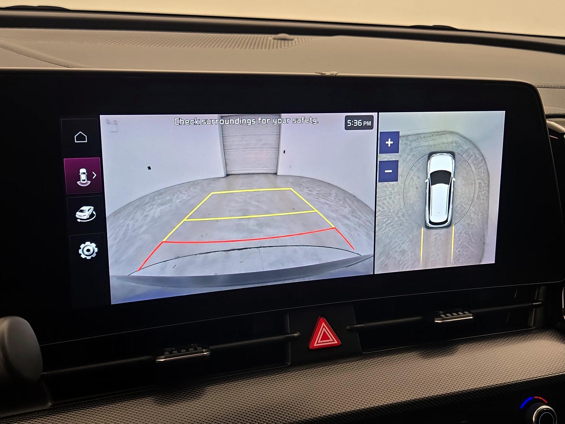 Thumbnail: 2023 Kia Sportage - 15