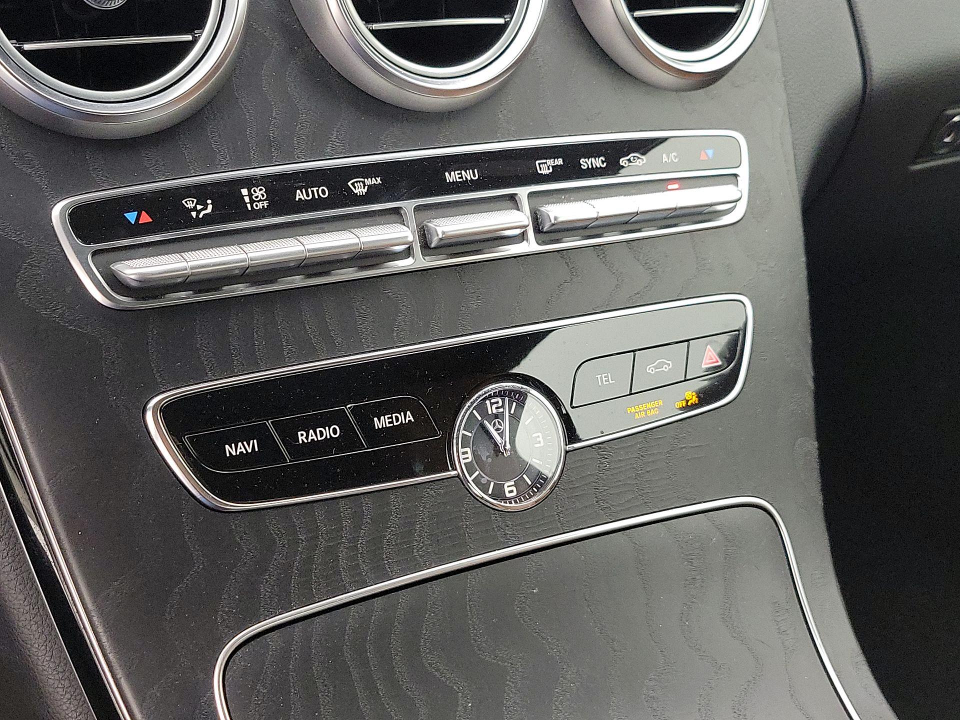 Thumbnail: 2019 Mercedes-Benz C-Class - 16