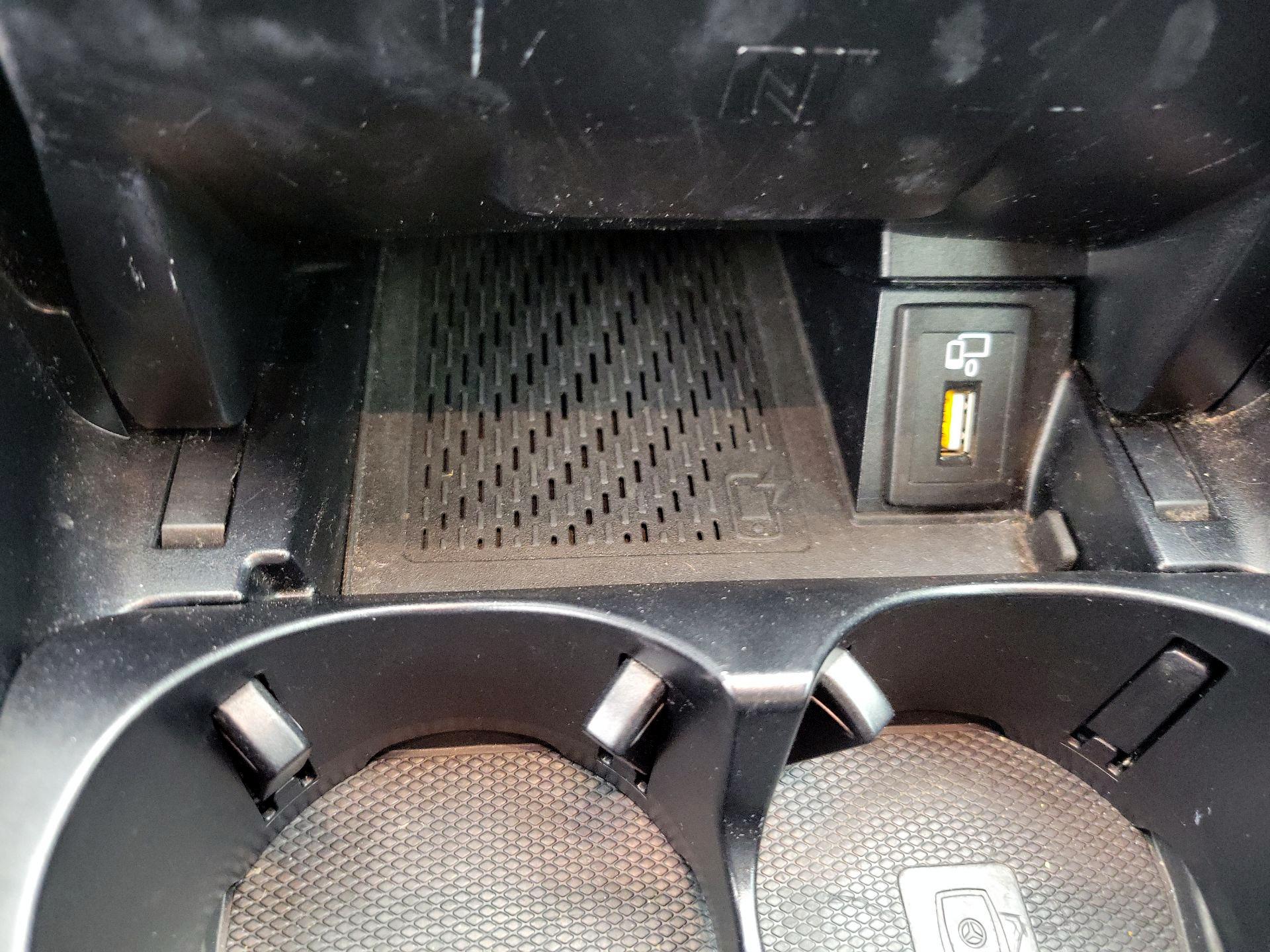 Thumbnail: 2019 Mercedes-Benz C-Class - 18