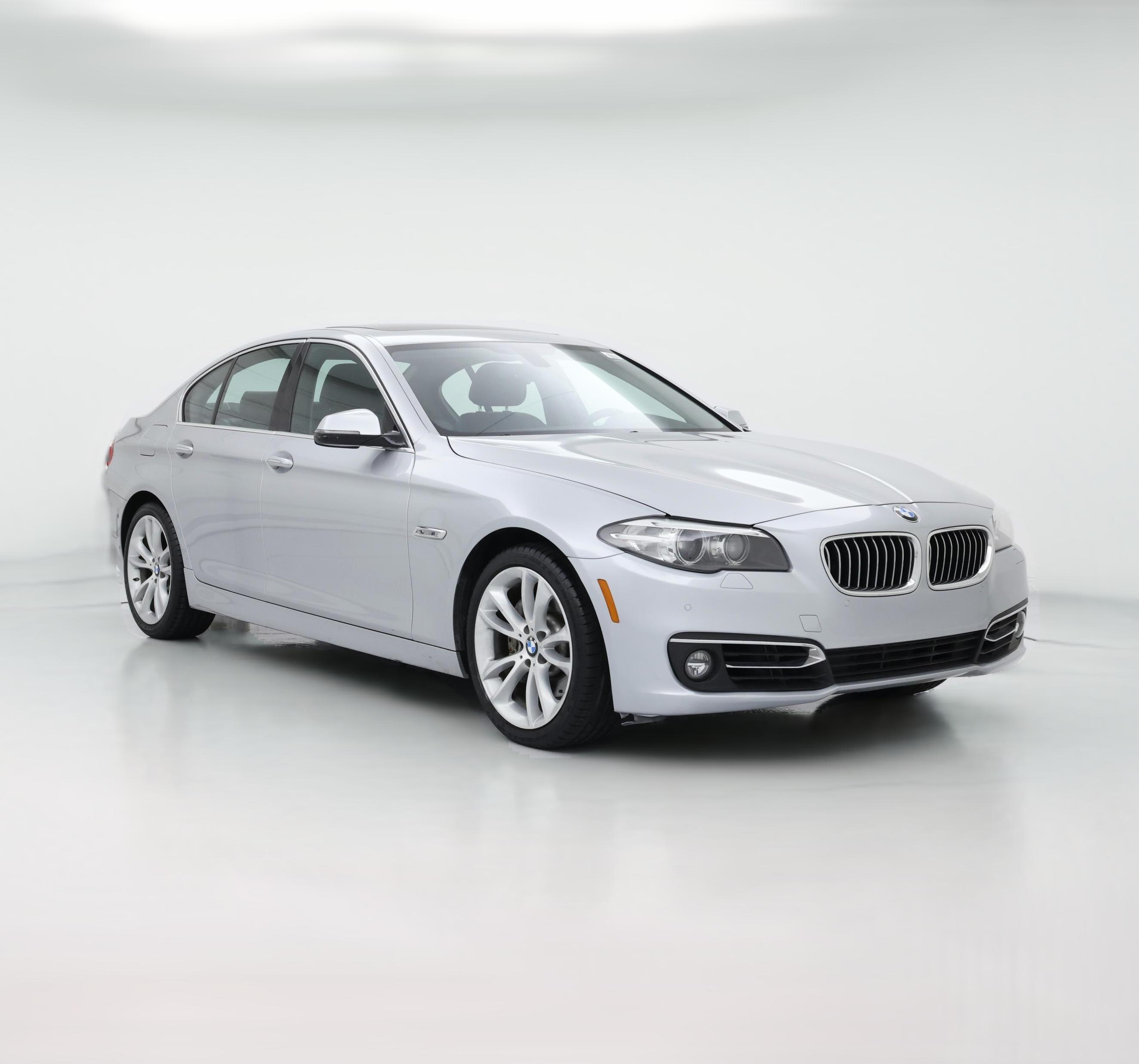 Thumbnail: 2015 BMW 5 Series - 1