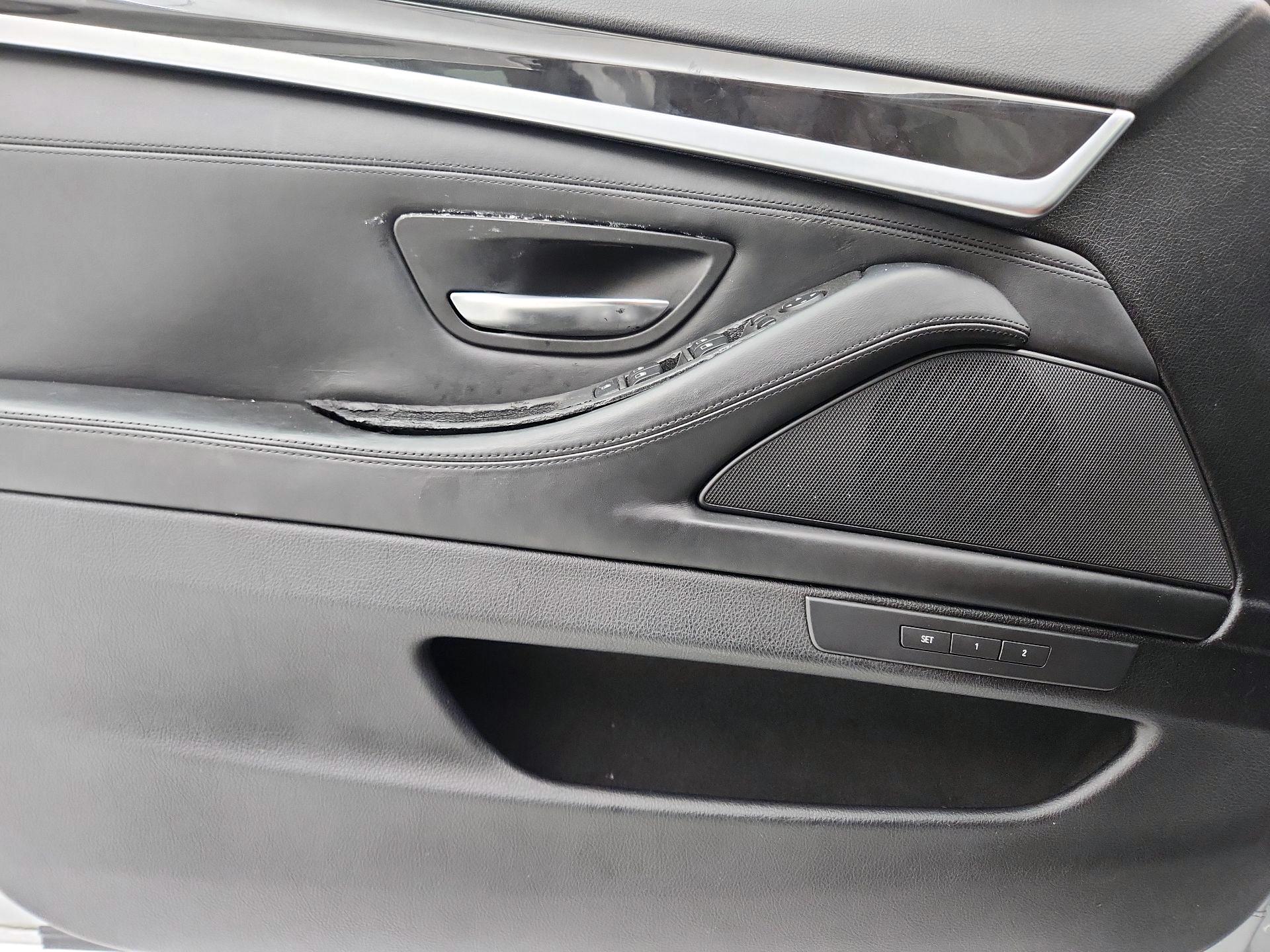 Thumbnail: 2015 BMW 5 Series - 12