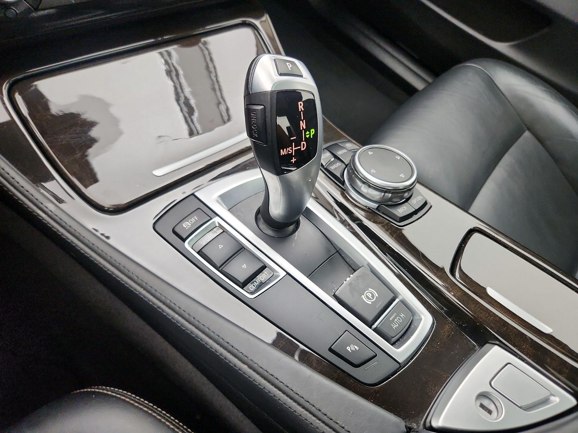 Thumbnail: 2015 BMW 5 Series - 18