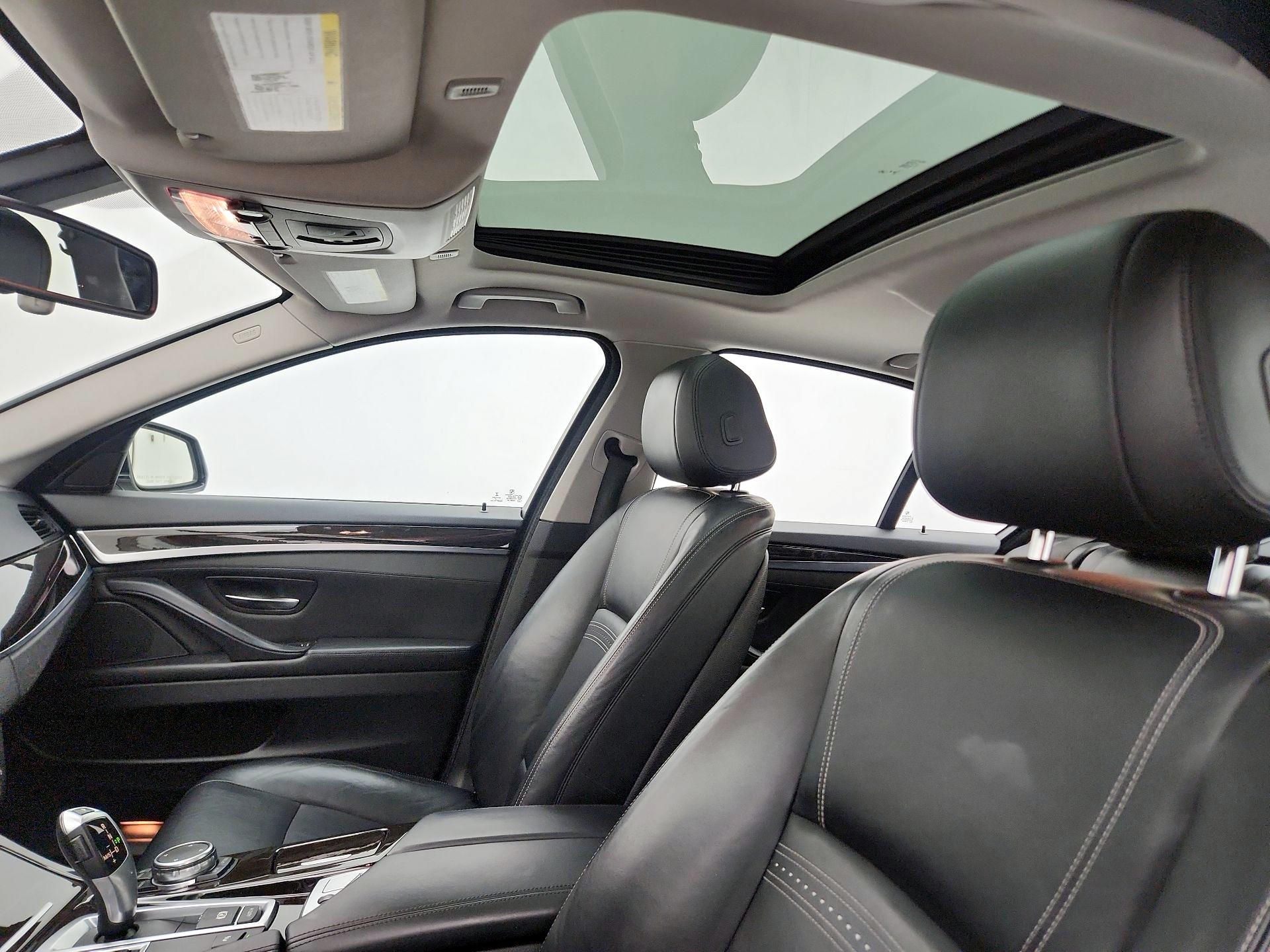 Thumbnail: 2015 BMW 5 Series - 20