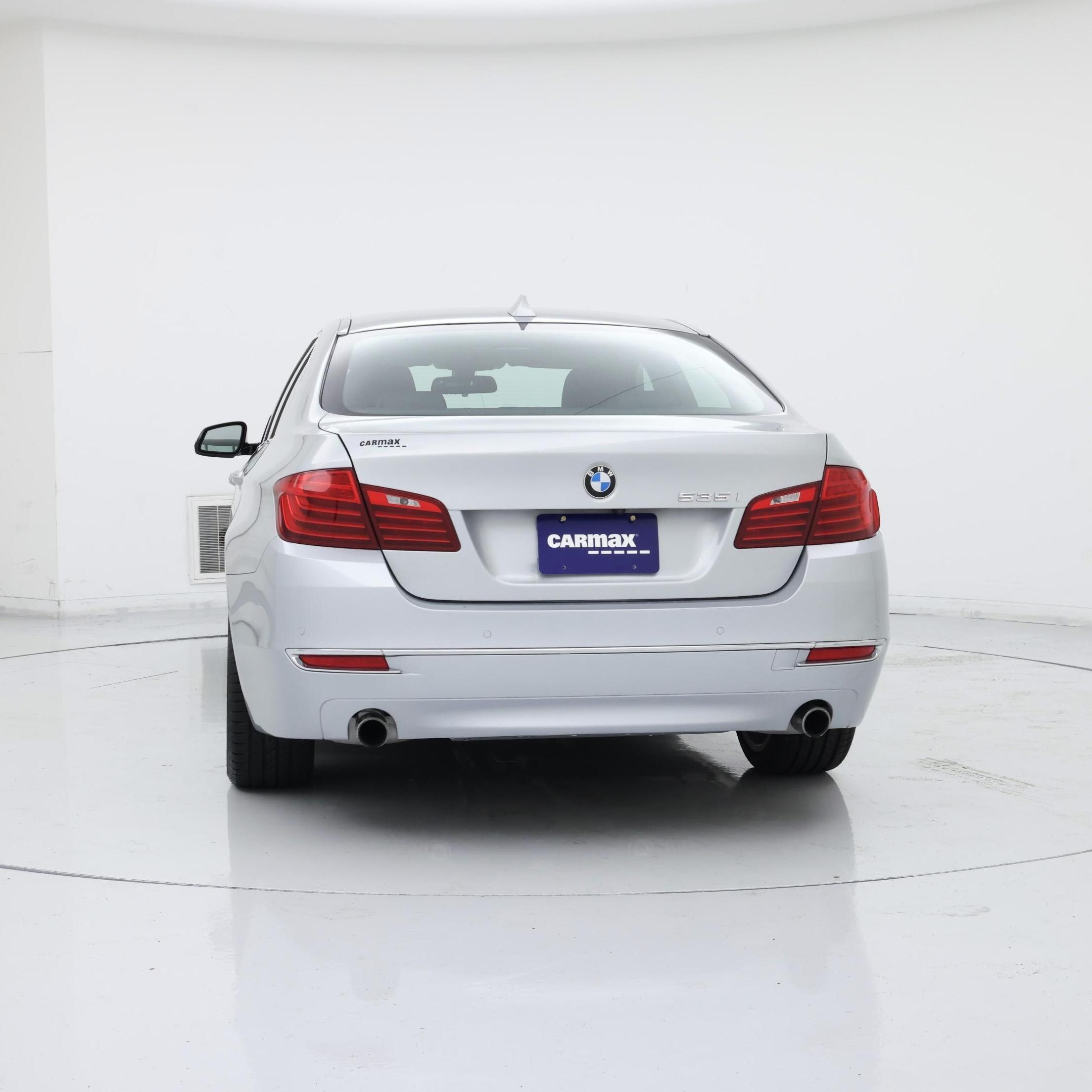 Thumbnail: 2015 BMW 5 Series - 6