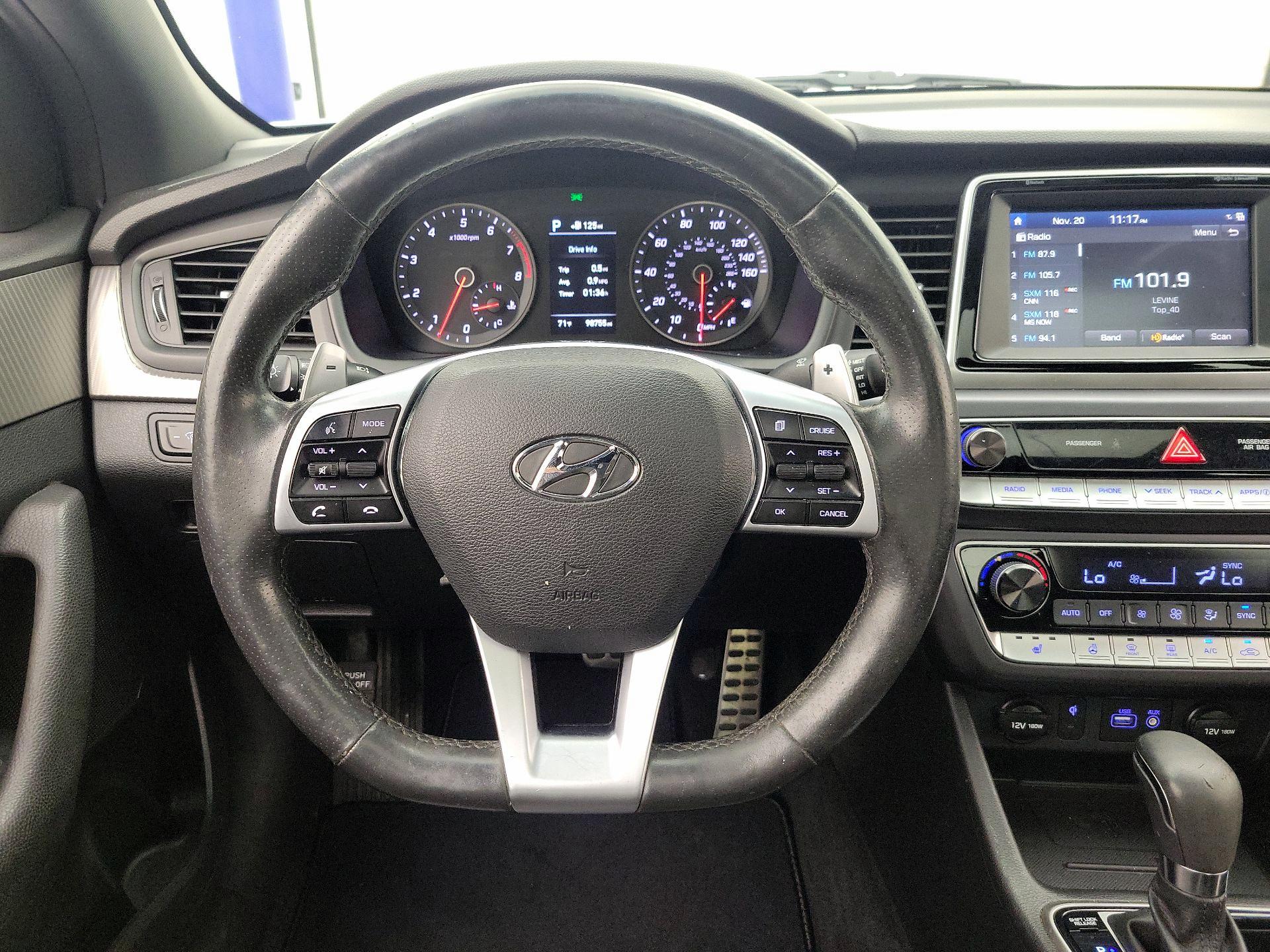 Thumbnail: 2019 Hyundai Sonata - 10