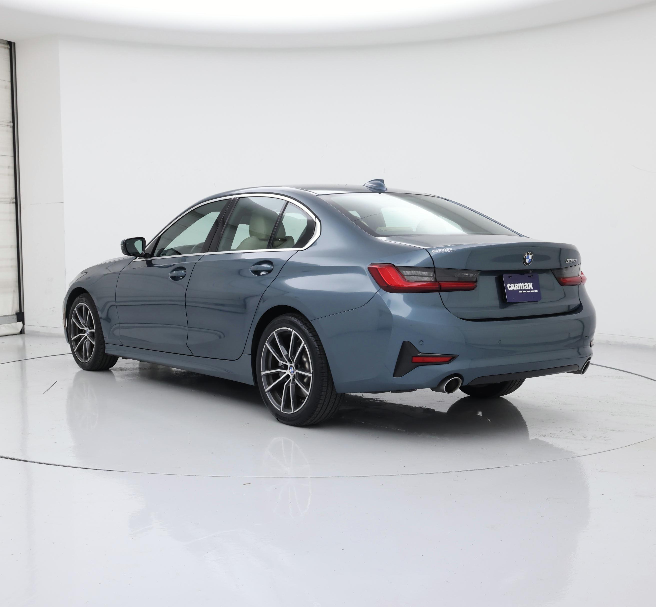 Thumbnail: 2020 BMW 3 Series - 2