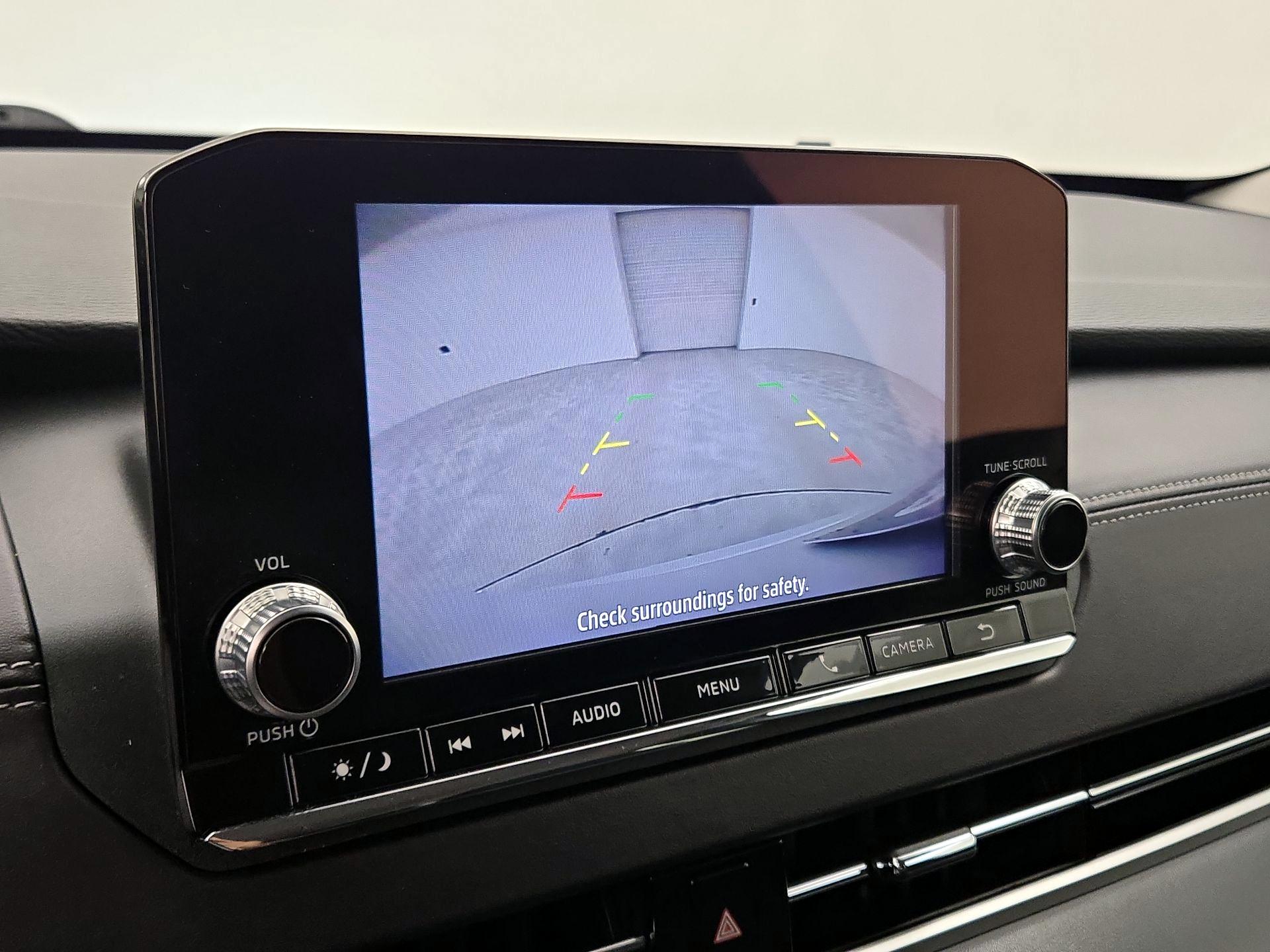 Thumbnail: 2024 Mitsubishi Outlander - 14