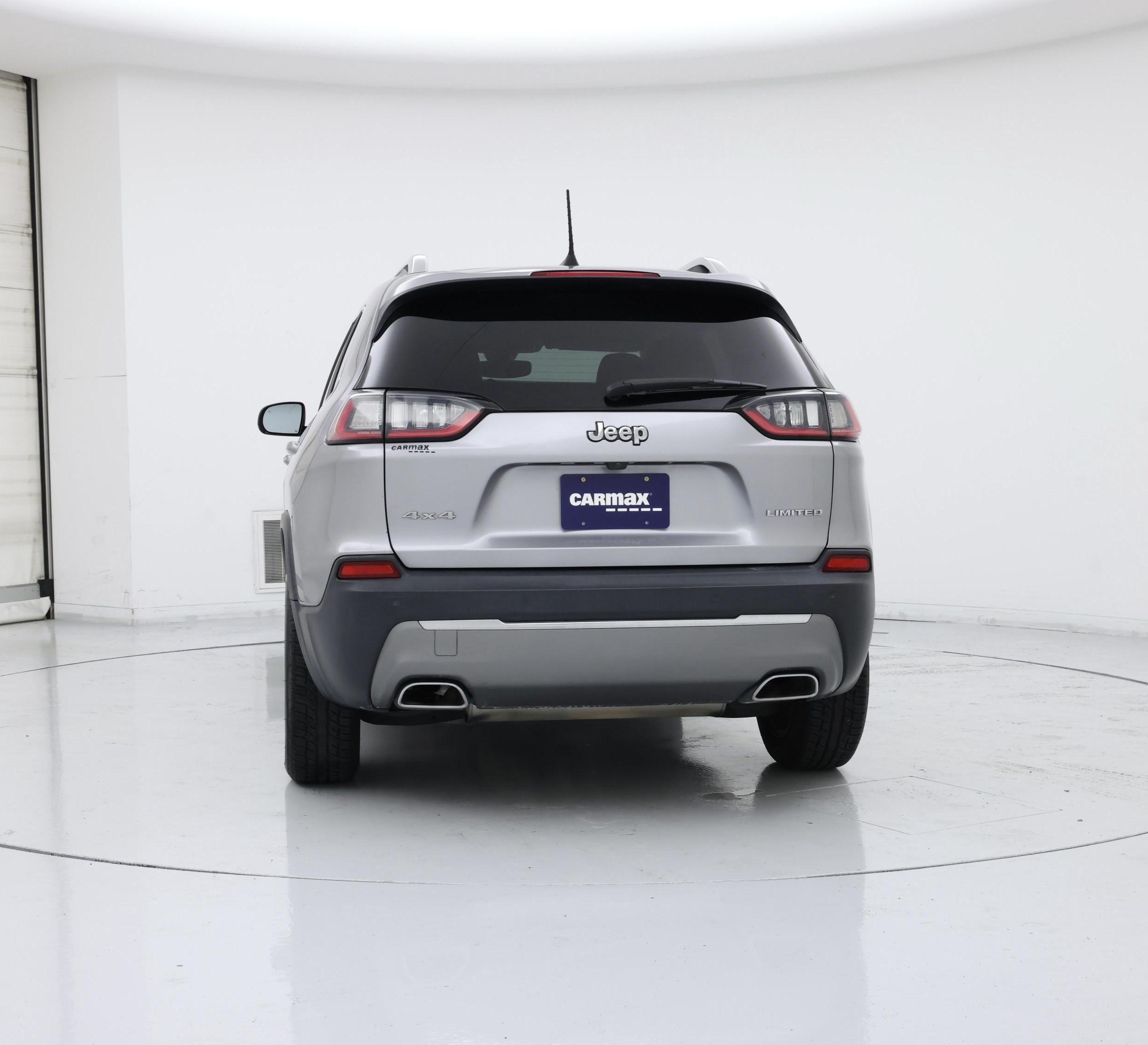 Thumbnail: 2019 Jeep Cherokee - 6