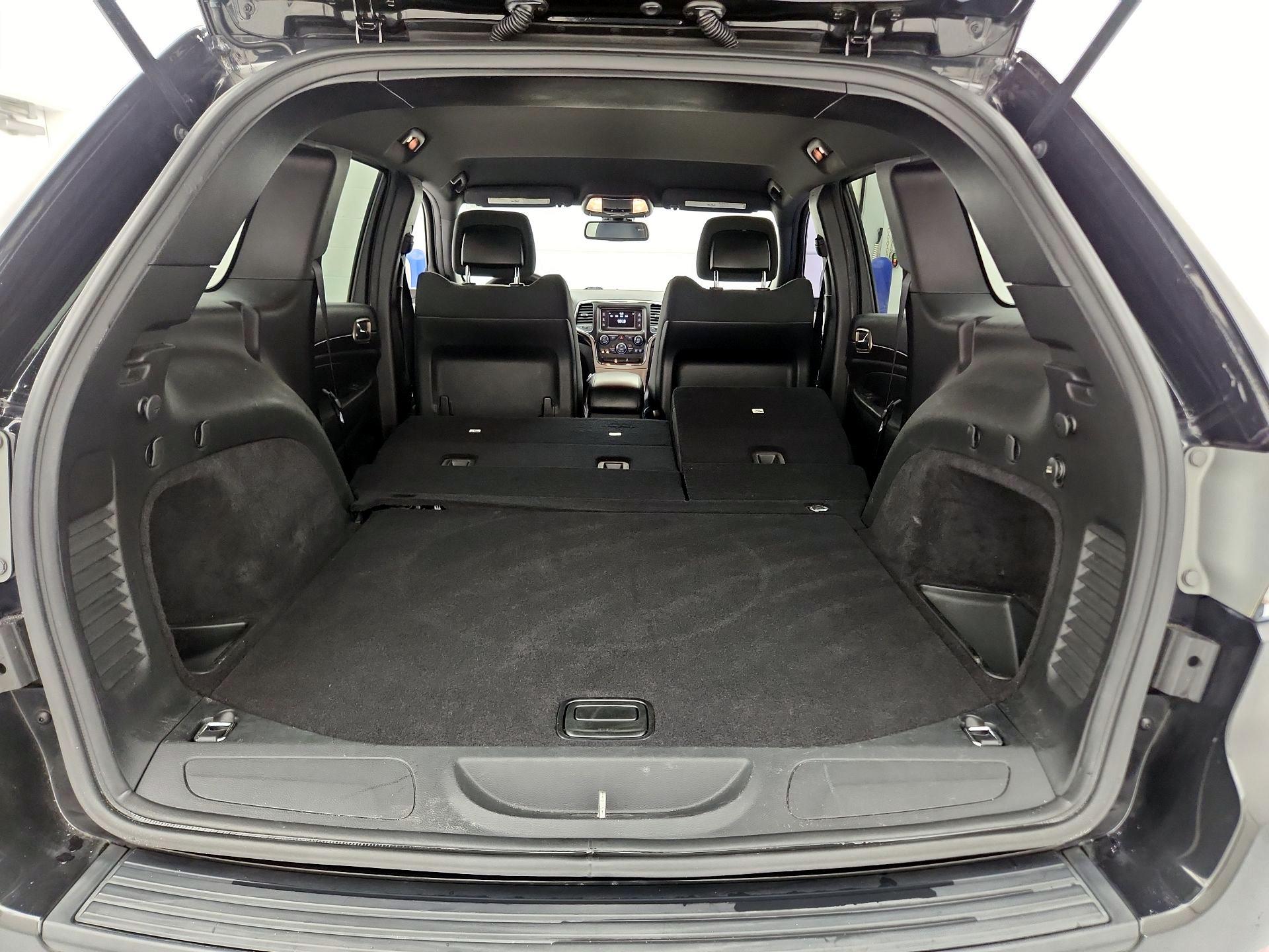 Thumbnail: 2015 Jeep Grand Cherokee - 20