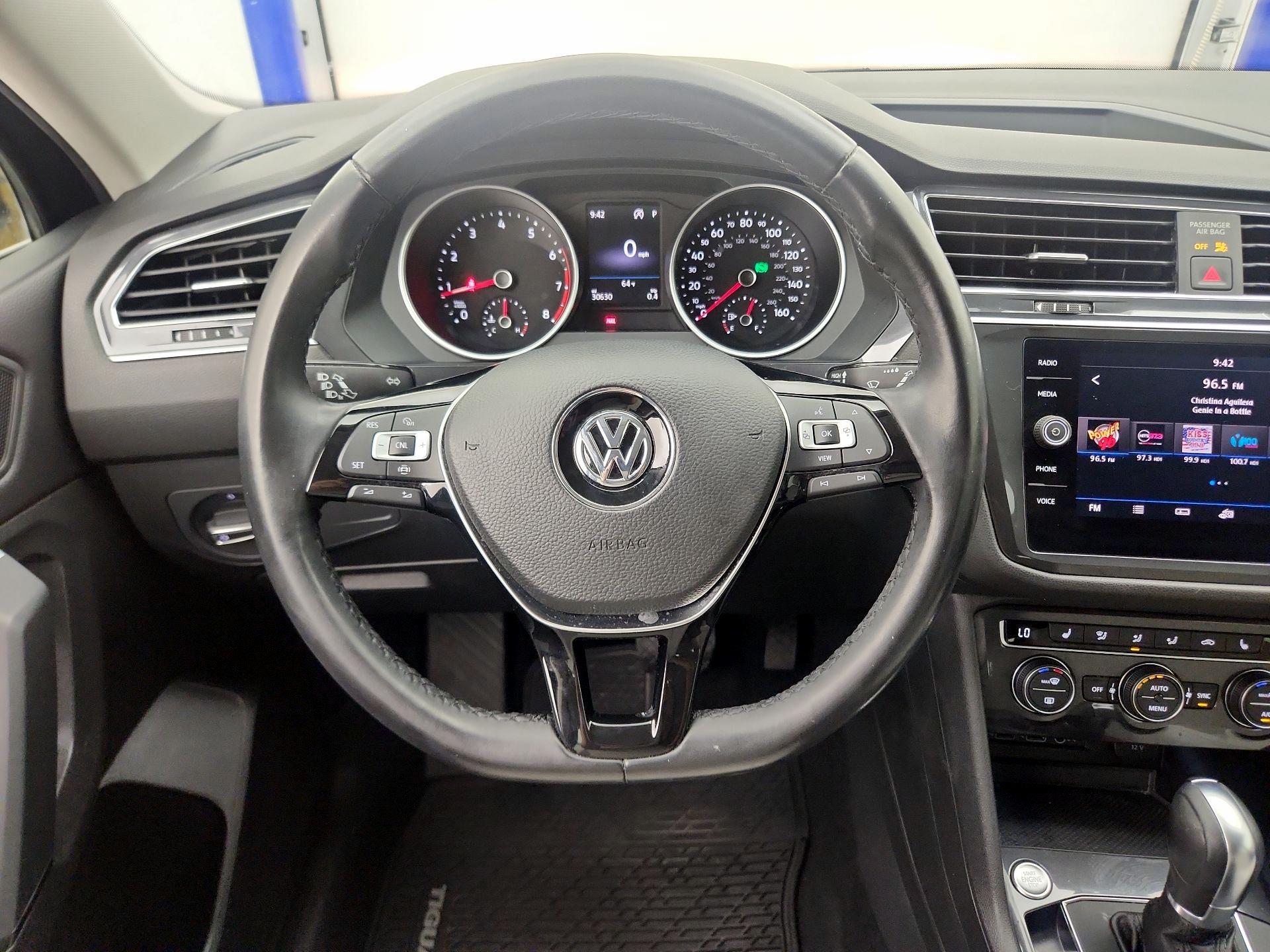 Thumbnail: 2019 Volkswagen Tiguan - 10