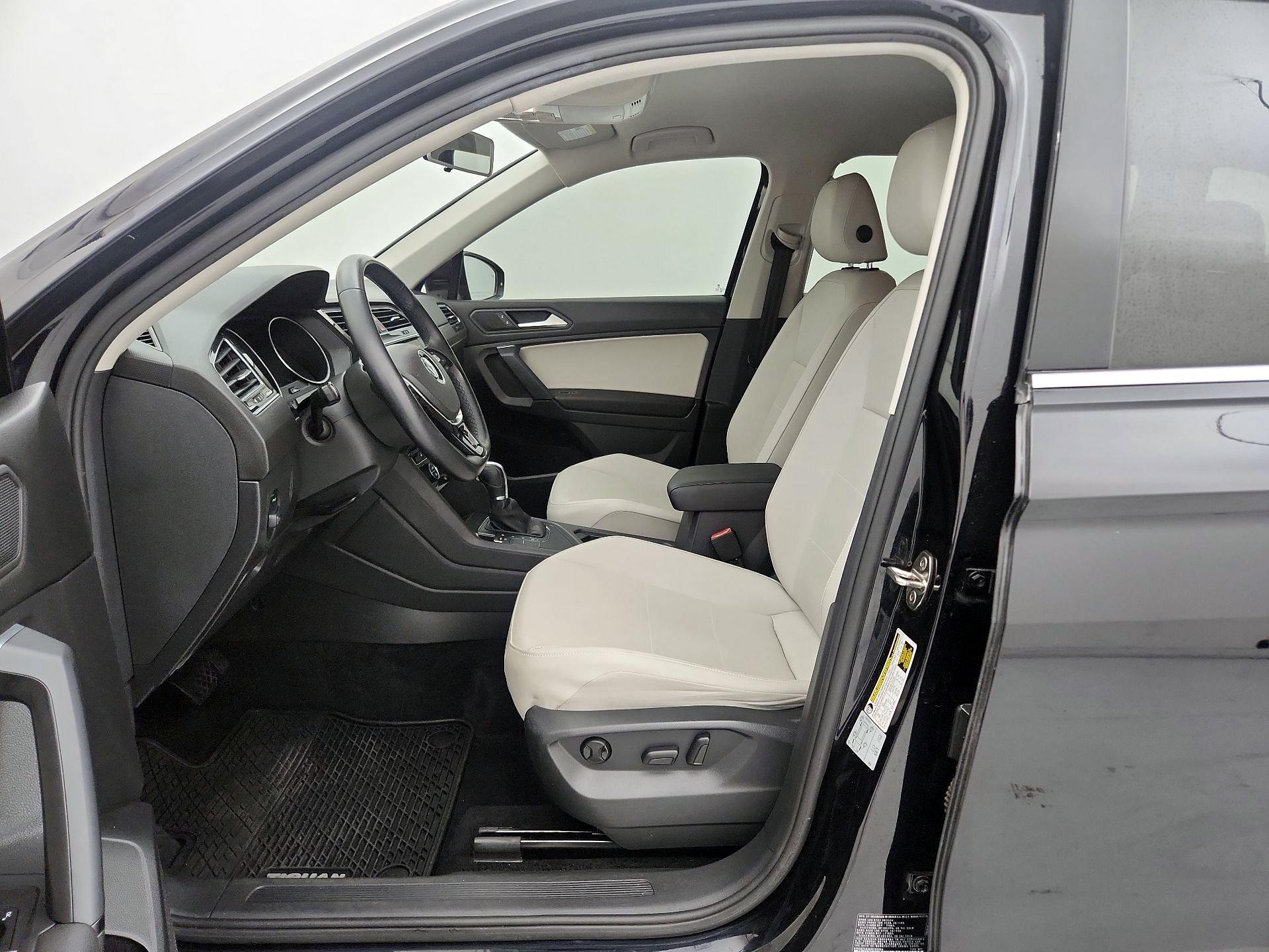 Thumbnail: 2019 Volkswagen Tiguan - 11