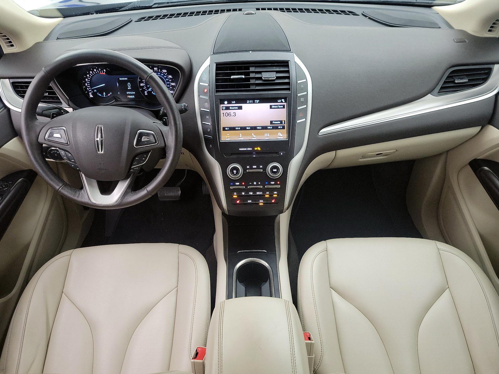 Thumbnail: 2017 Lincoln MKC - 9