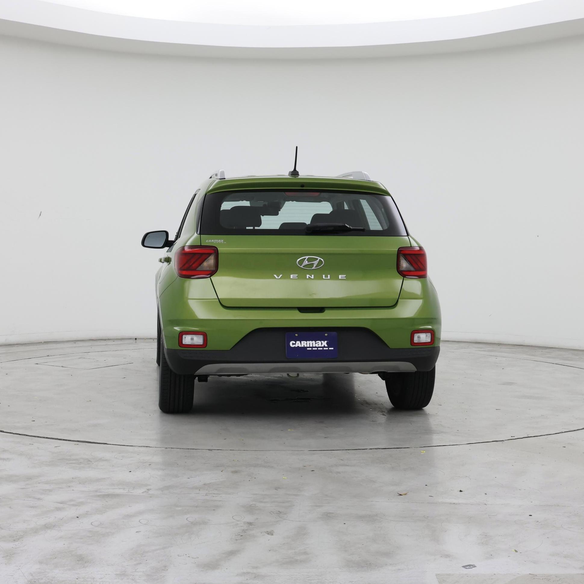 Thumbnail: 2023 Hyundai Venue - 6