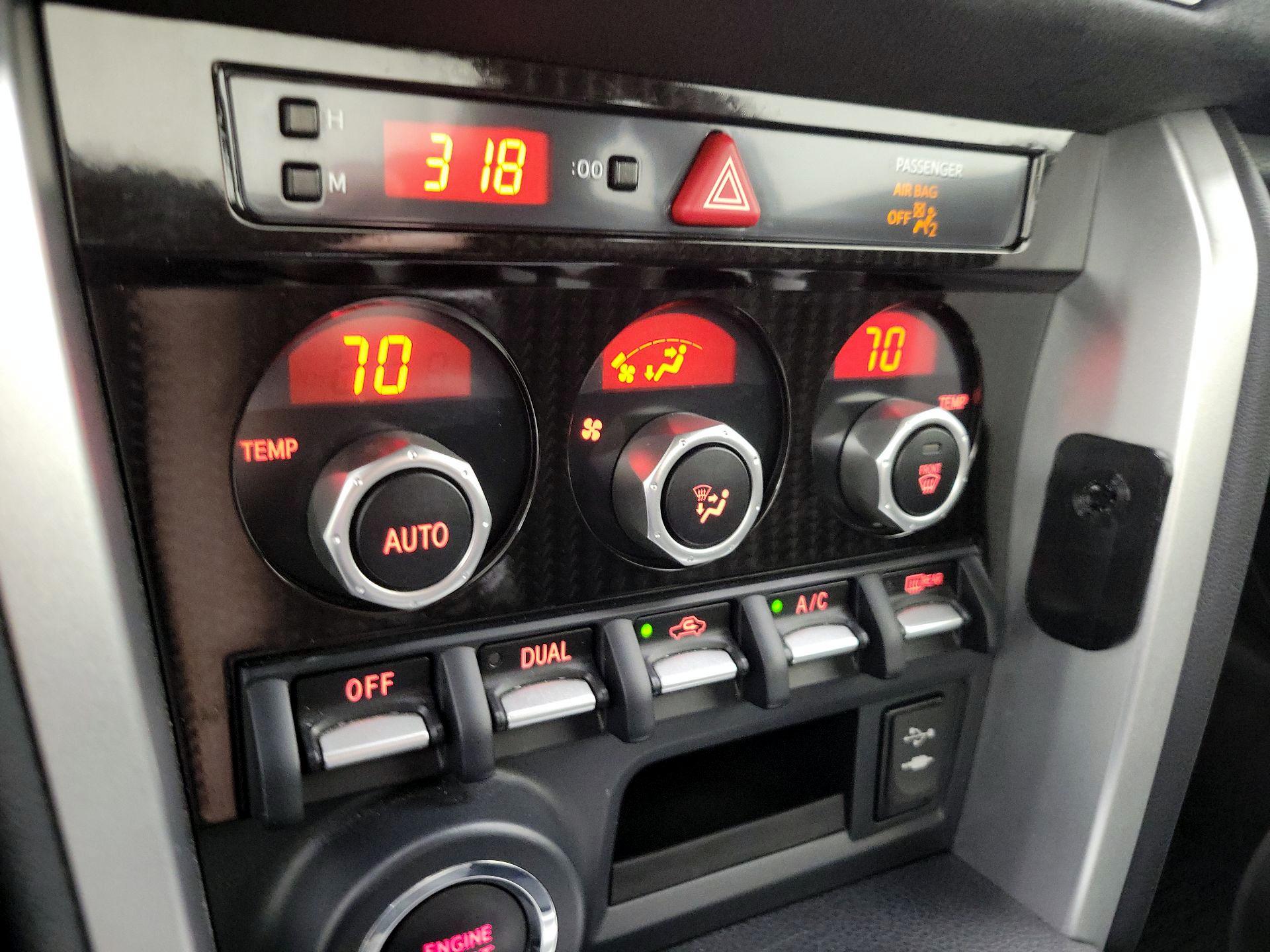 Thumbnail: 2019 Toyota 86 - 16