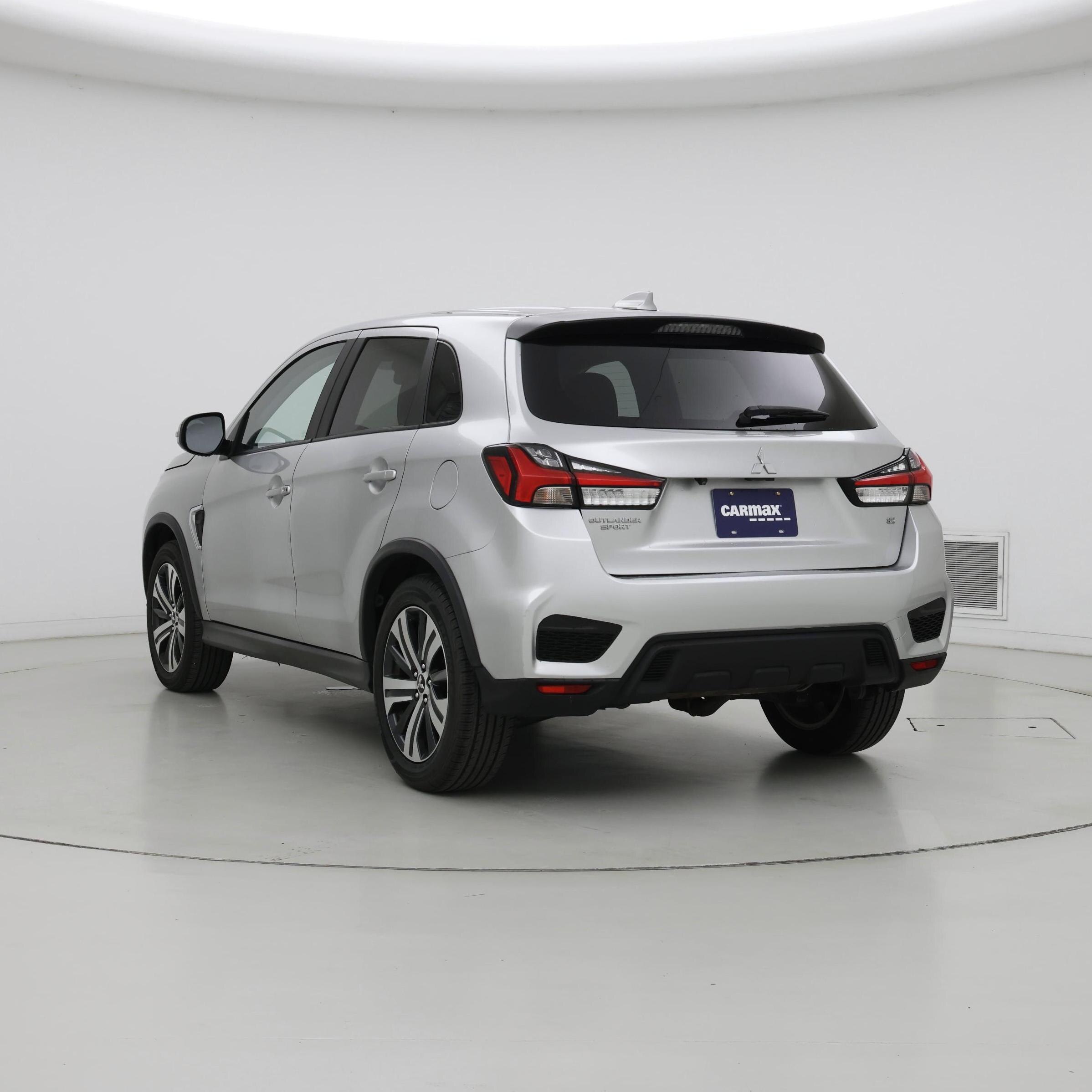 Thumbnail: 2020 Mitsubishi Outlander Sport - 2