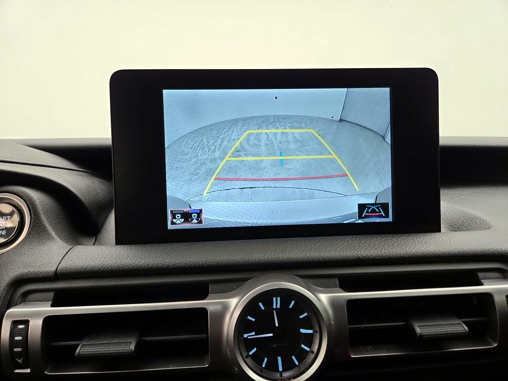 Thumbnail: 2022 Lexus IS - 14