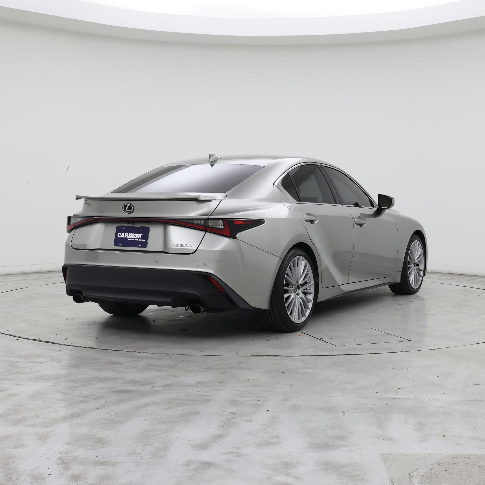 Thumbnail: 2022 Lexus IS - 8