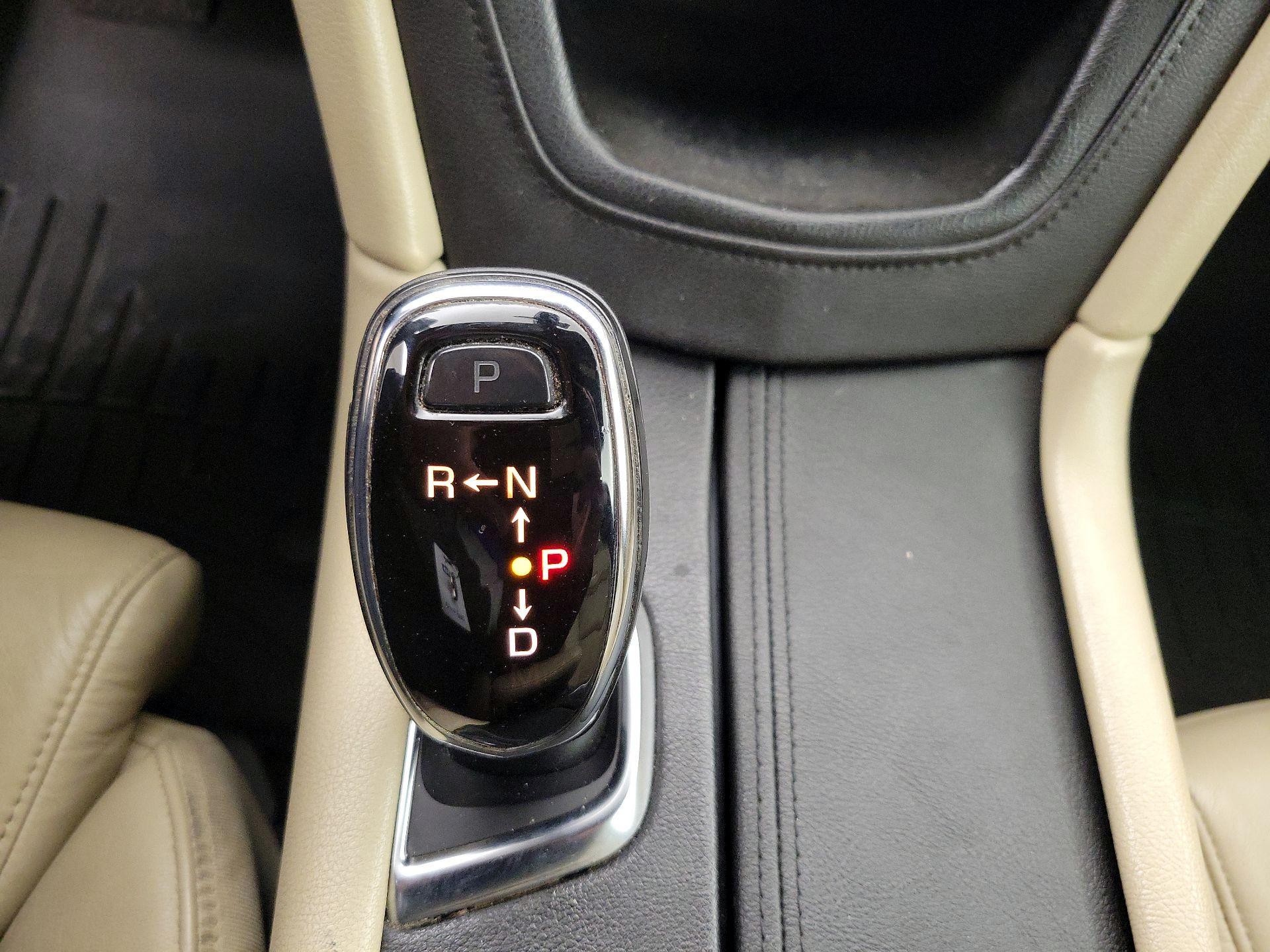 Thumbnail: 2017 Cadillac XT5 - 18