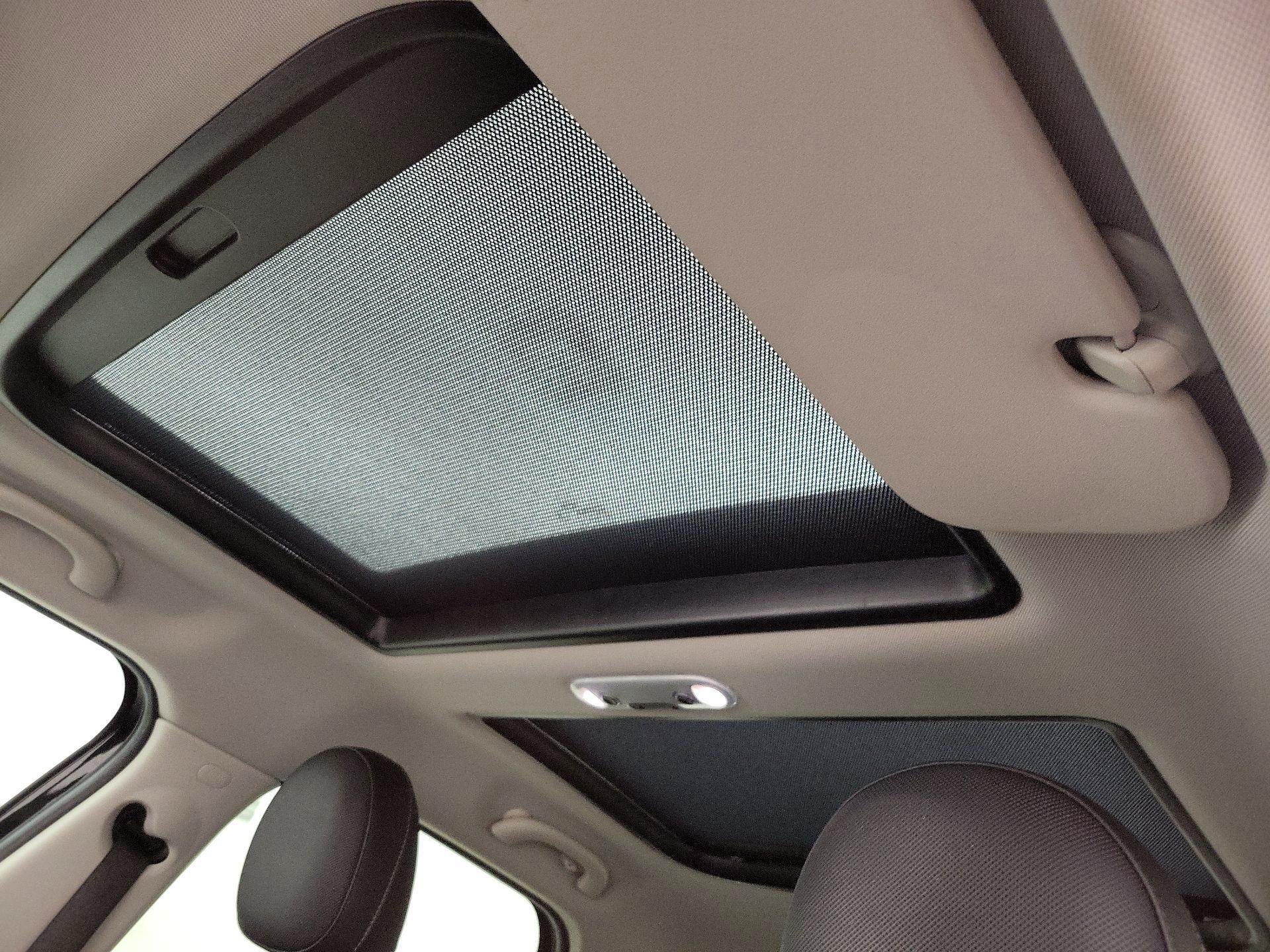 Thumbnail: 2019 MINI Cooper Countryman - 19