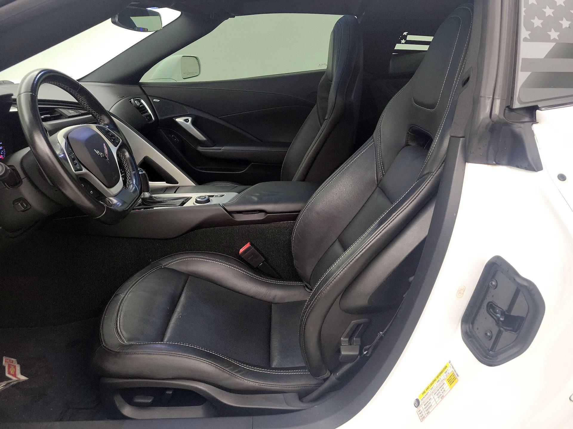 Thumbnail: 2017 Chevrolet Corvette - 11