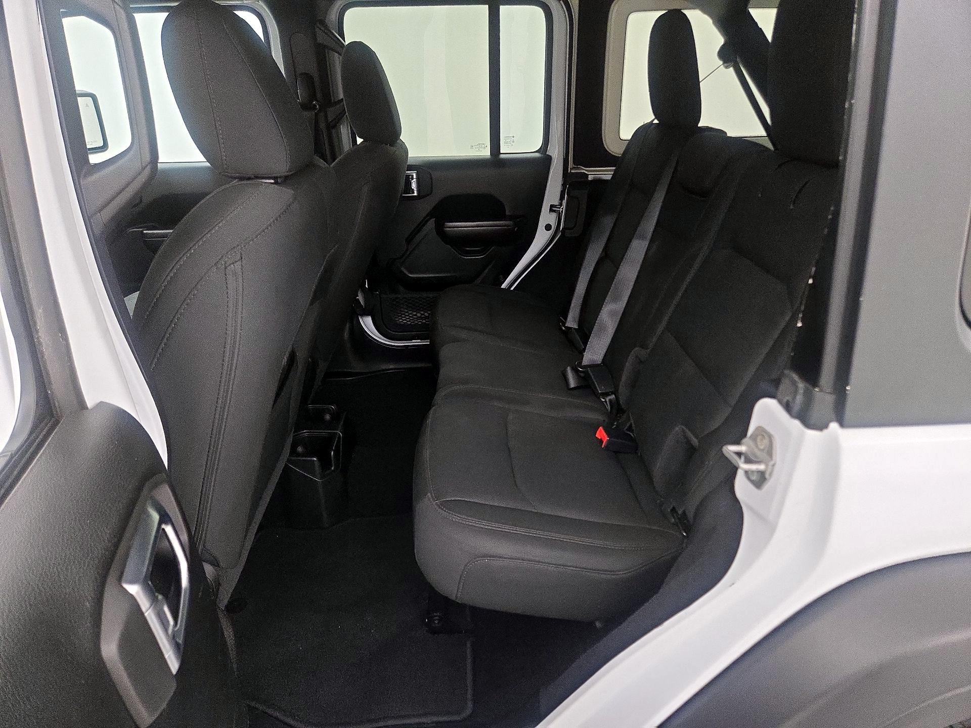 Thumbnail: 2020 Jeep Wrangler - 19