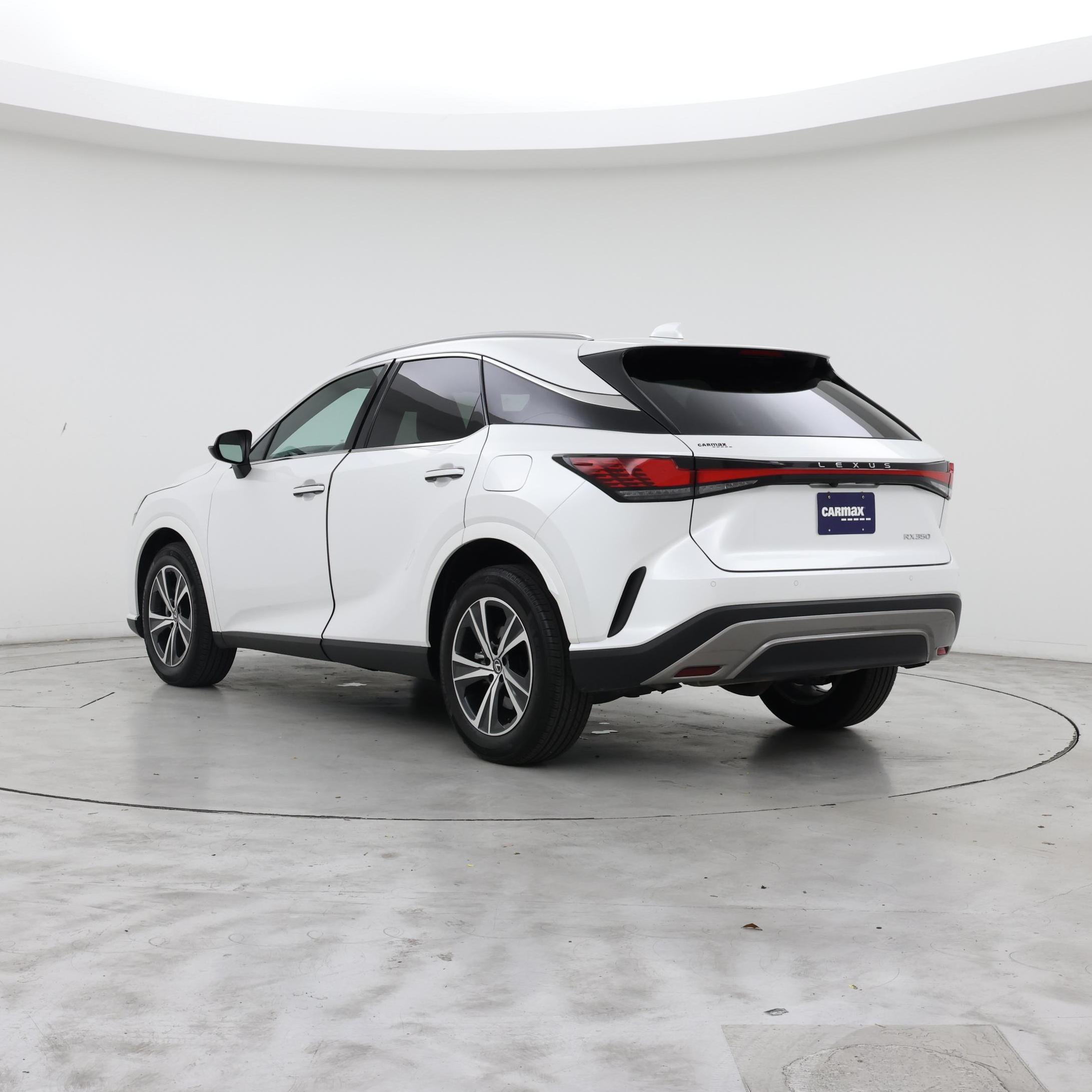Thumbnail: 2024 Lexus RX - 2