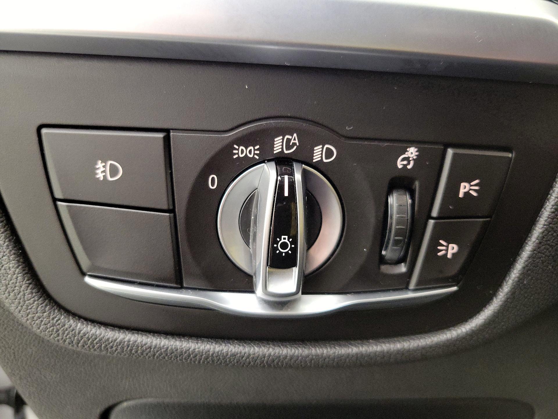 Thumbnail: 2019 BMW X3 - 13