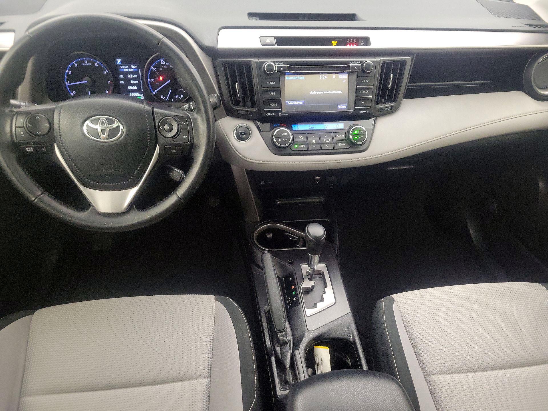 Thumbnail: 2018 Toyota RAV4 - 9