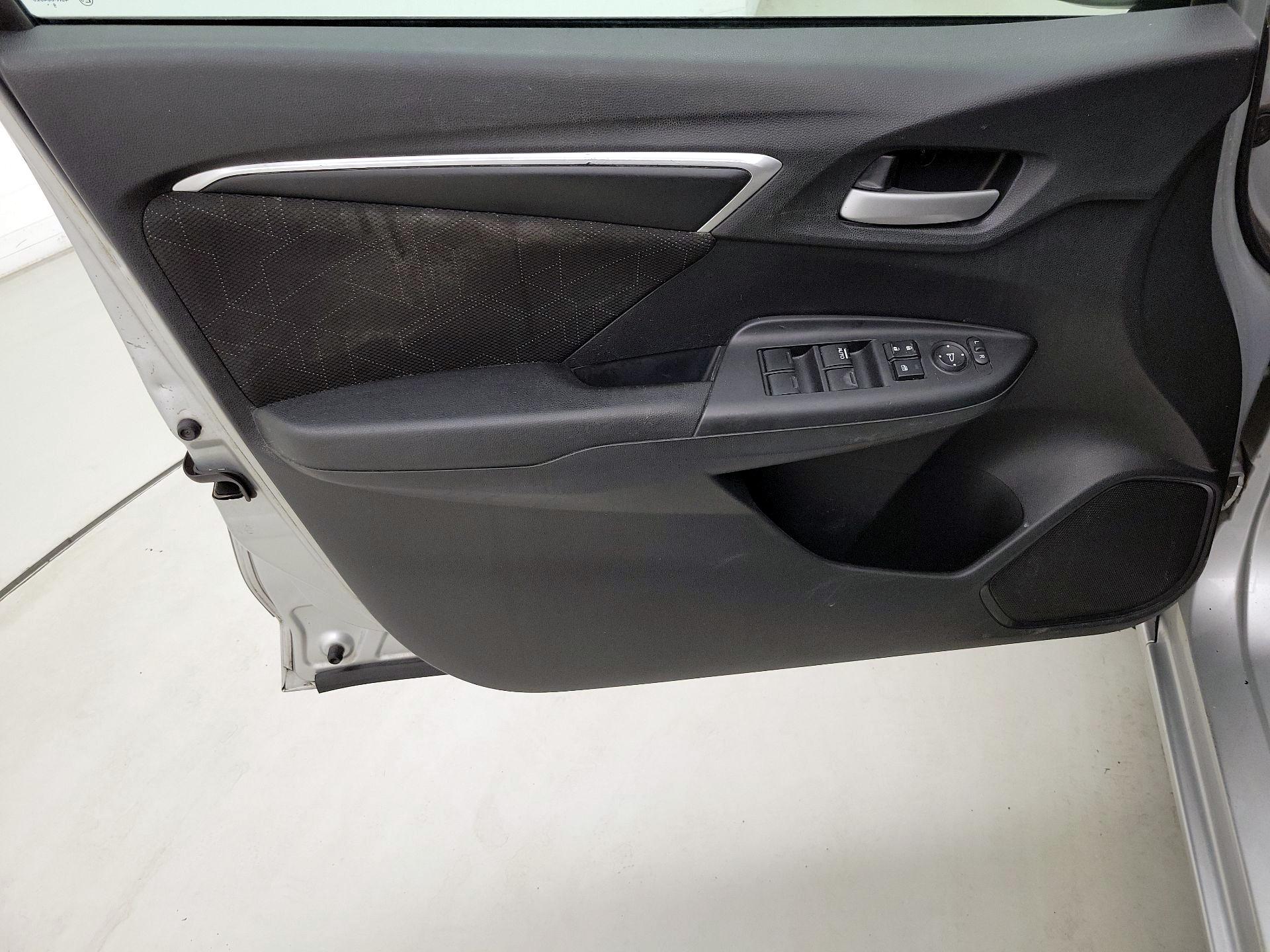 Thumbnail: 2015 Honda Fit - 12