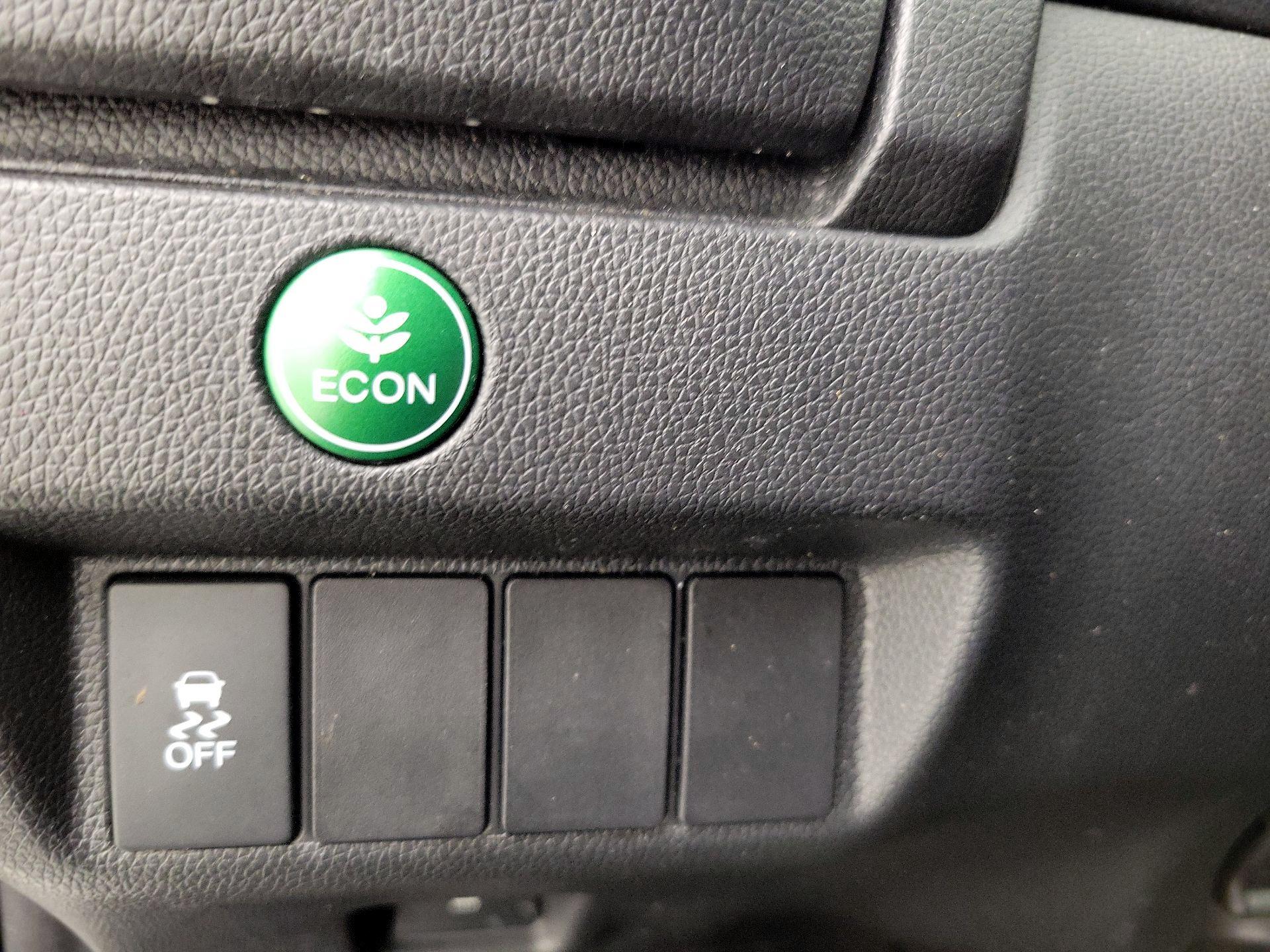 Thumbnail: 2015 Honda Fit - 13