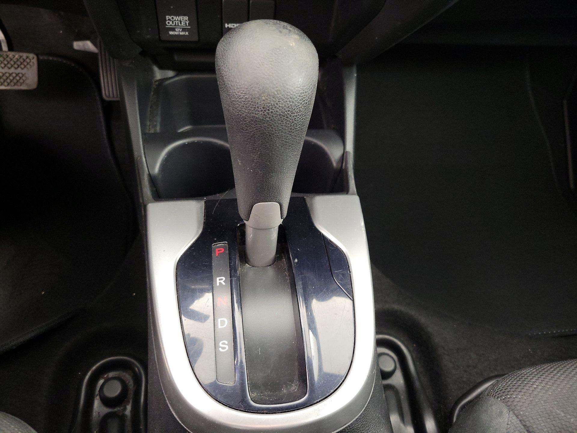 Thumbnail: 2015 Honda Fit - 17