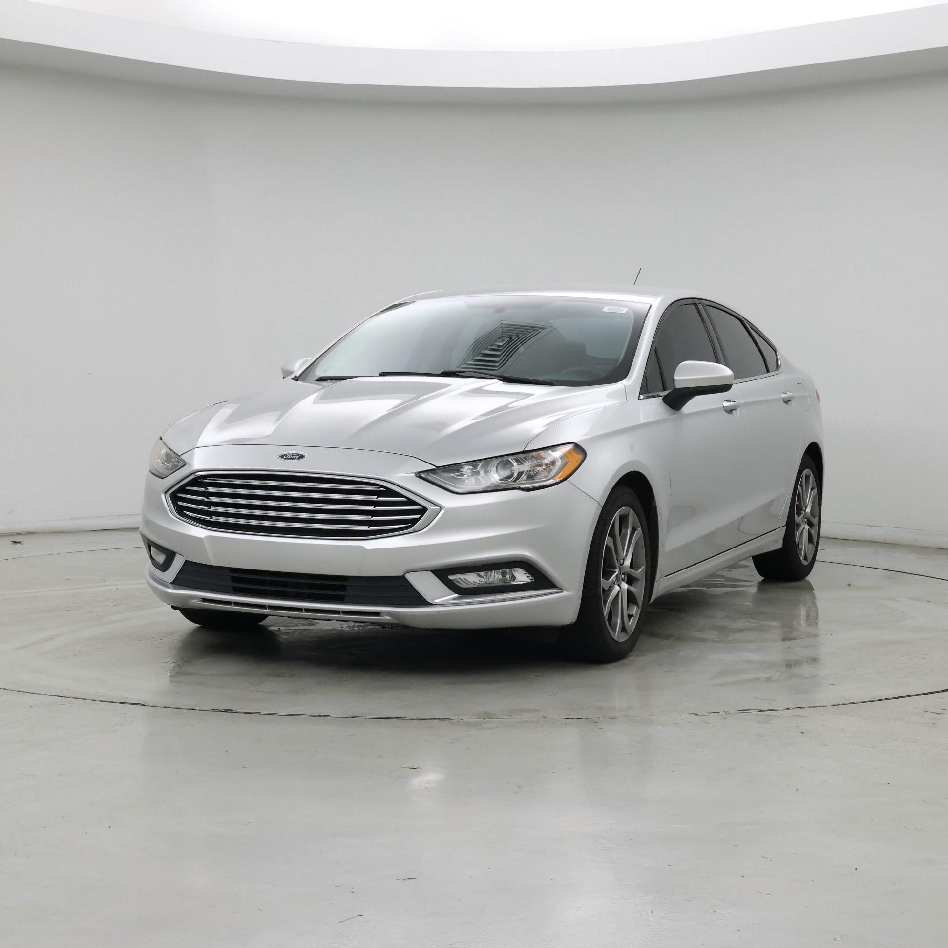 Thumbnail: 2017 Ford Fusion - 4