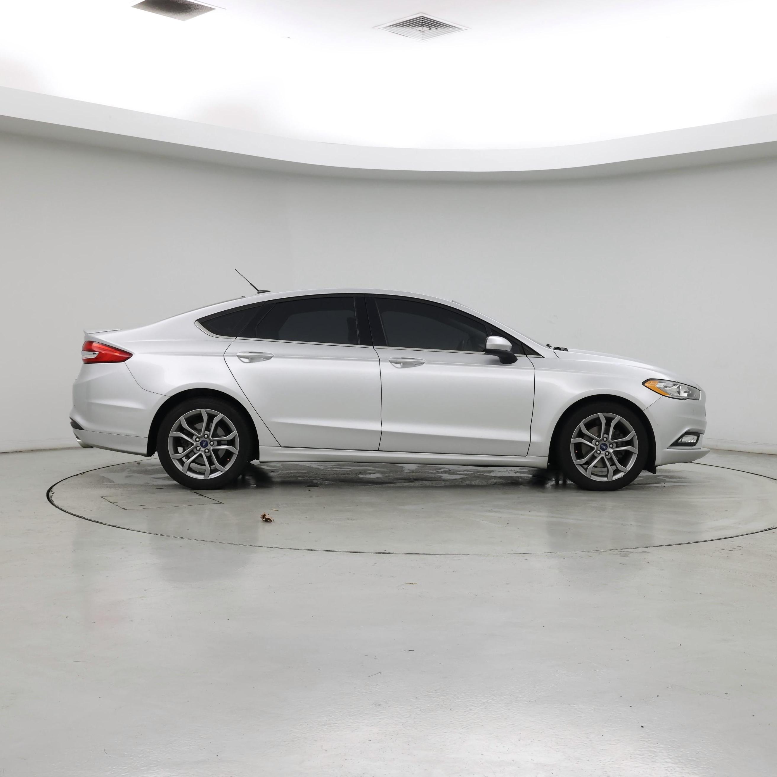 Thumbnail: 2017 Ford Fusion - 7