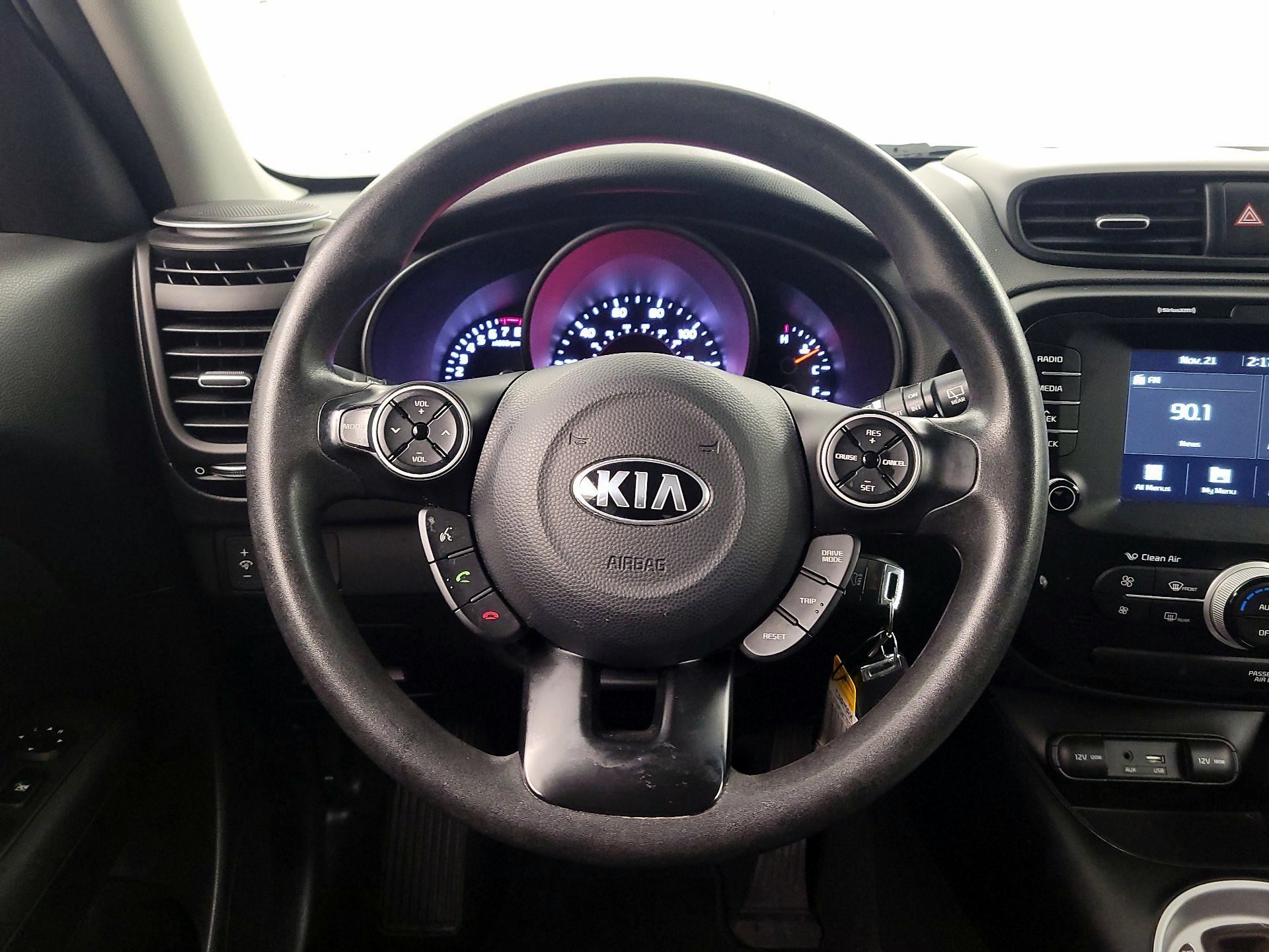 Thumbnail: 2019 Kia Soul - 10