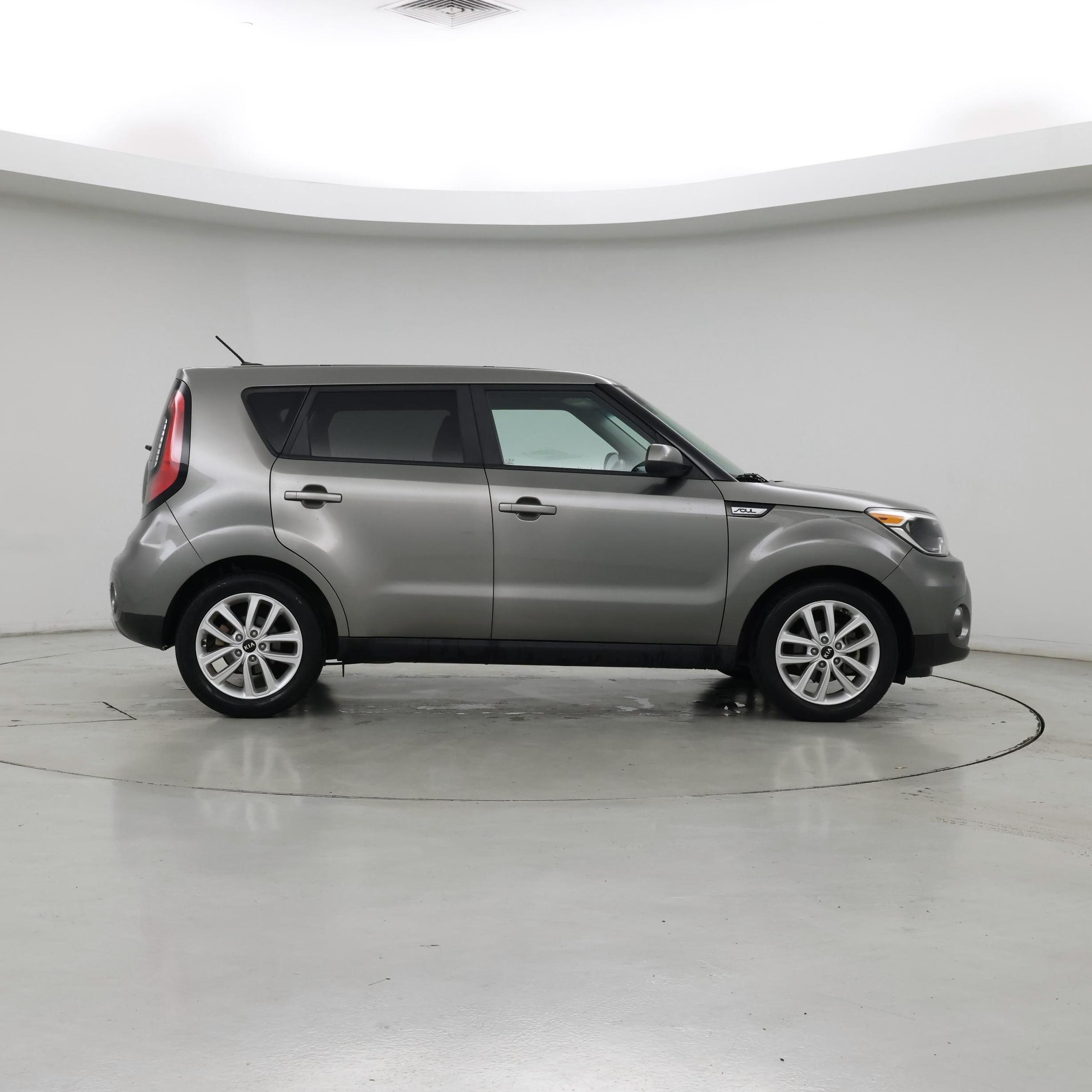 Thumbnail: 2019 Kia Soul - 7