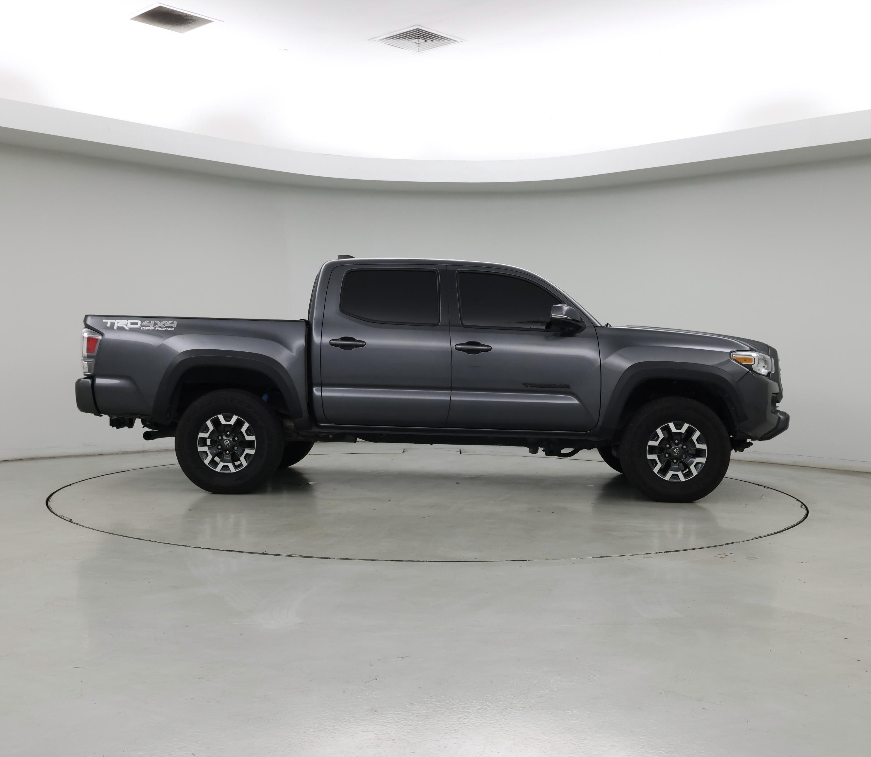 Thumbnail: 2022 Toyota Tacoma - 7