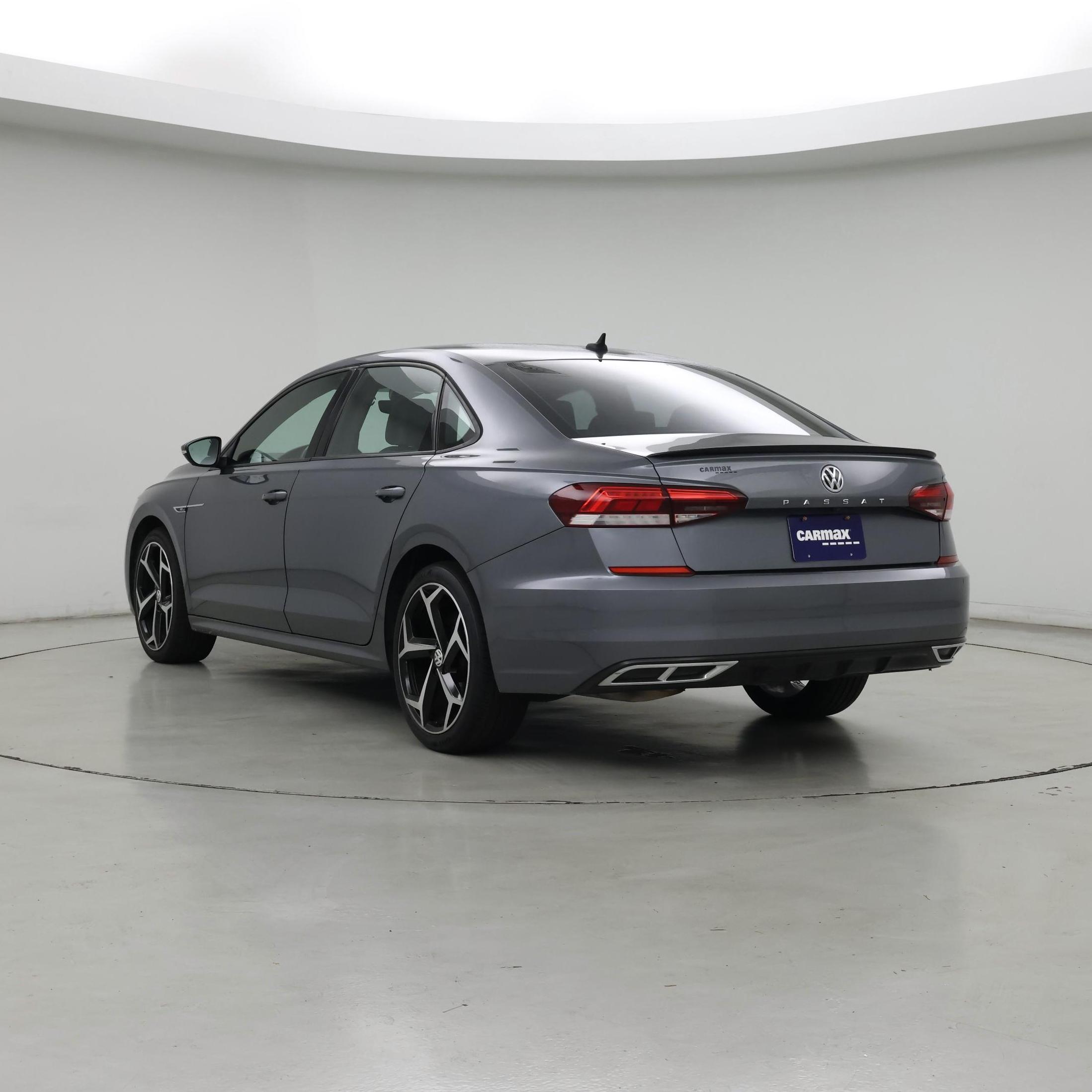 Thumbnail: 2022 Volkswagen Passat - 2