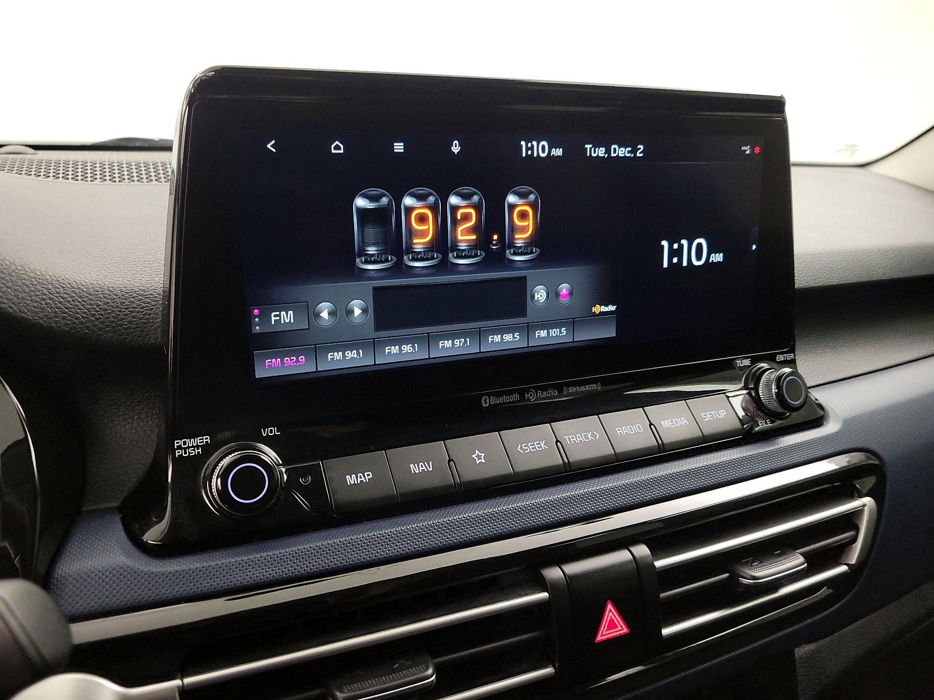 Thumbnail: 2022 Kia Seltos - 16