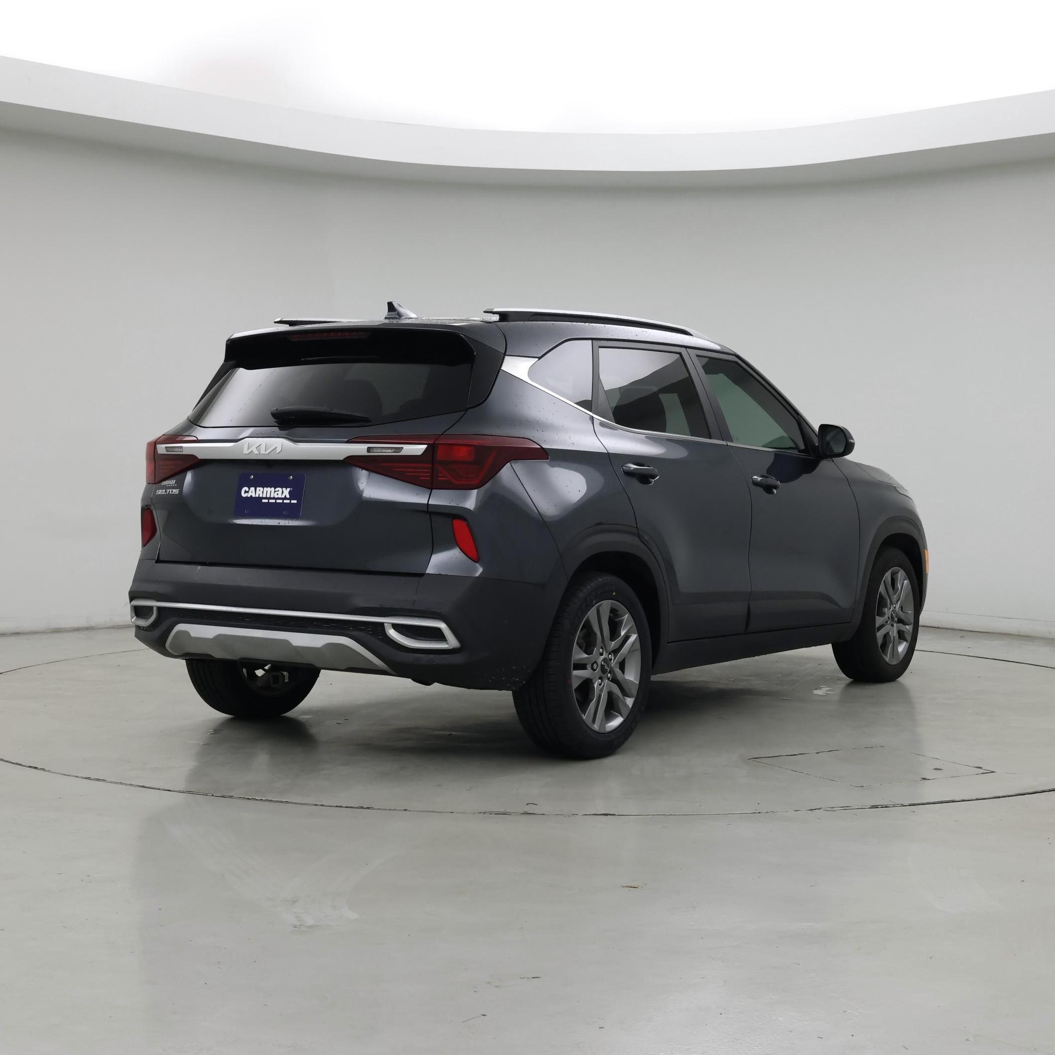 Thumbnail: 2022 Kia Seltos - 8