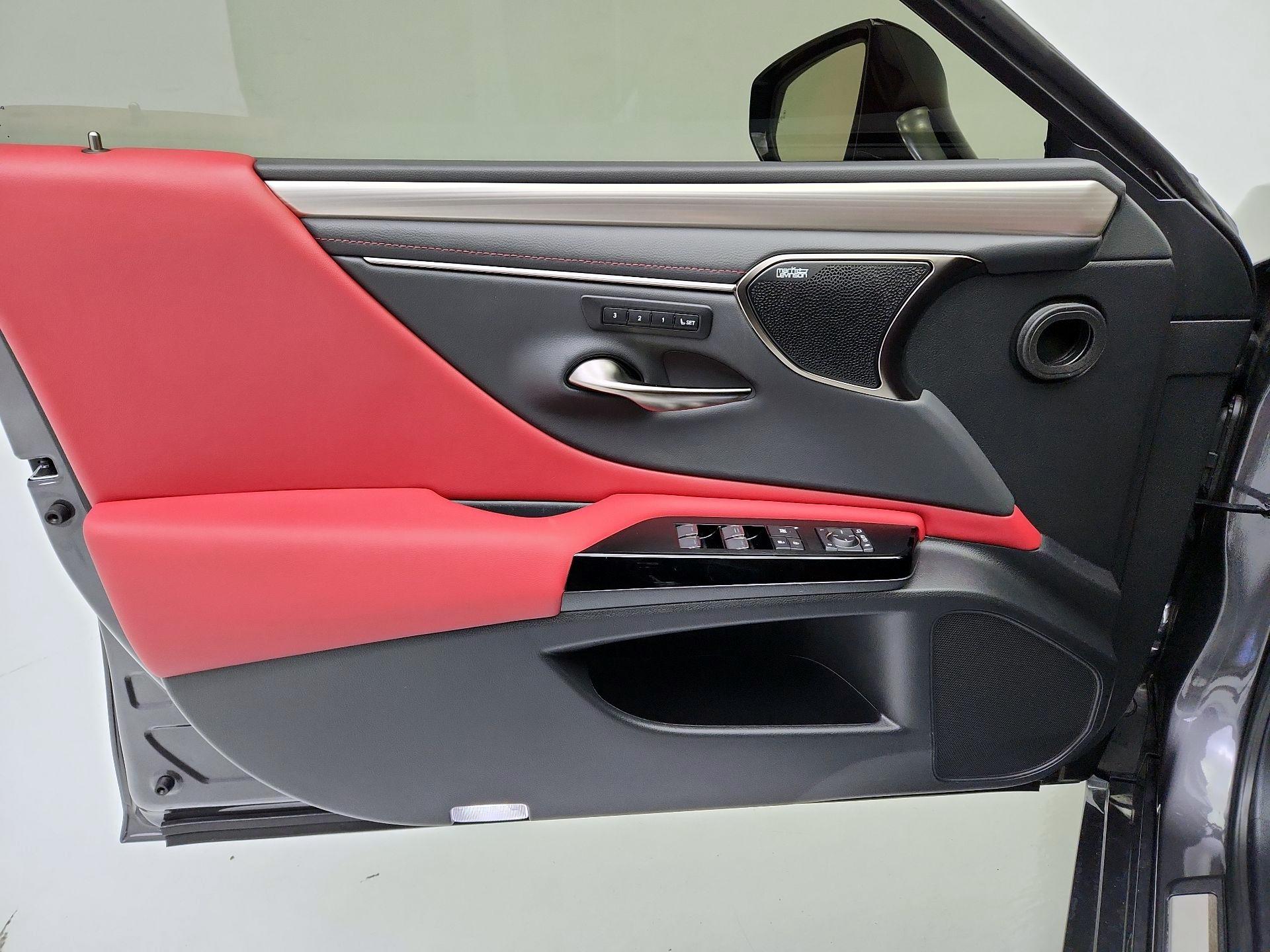 Thumbnail: 2024 Lexus ES - 12