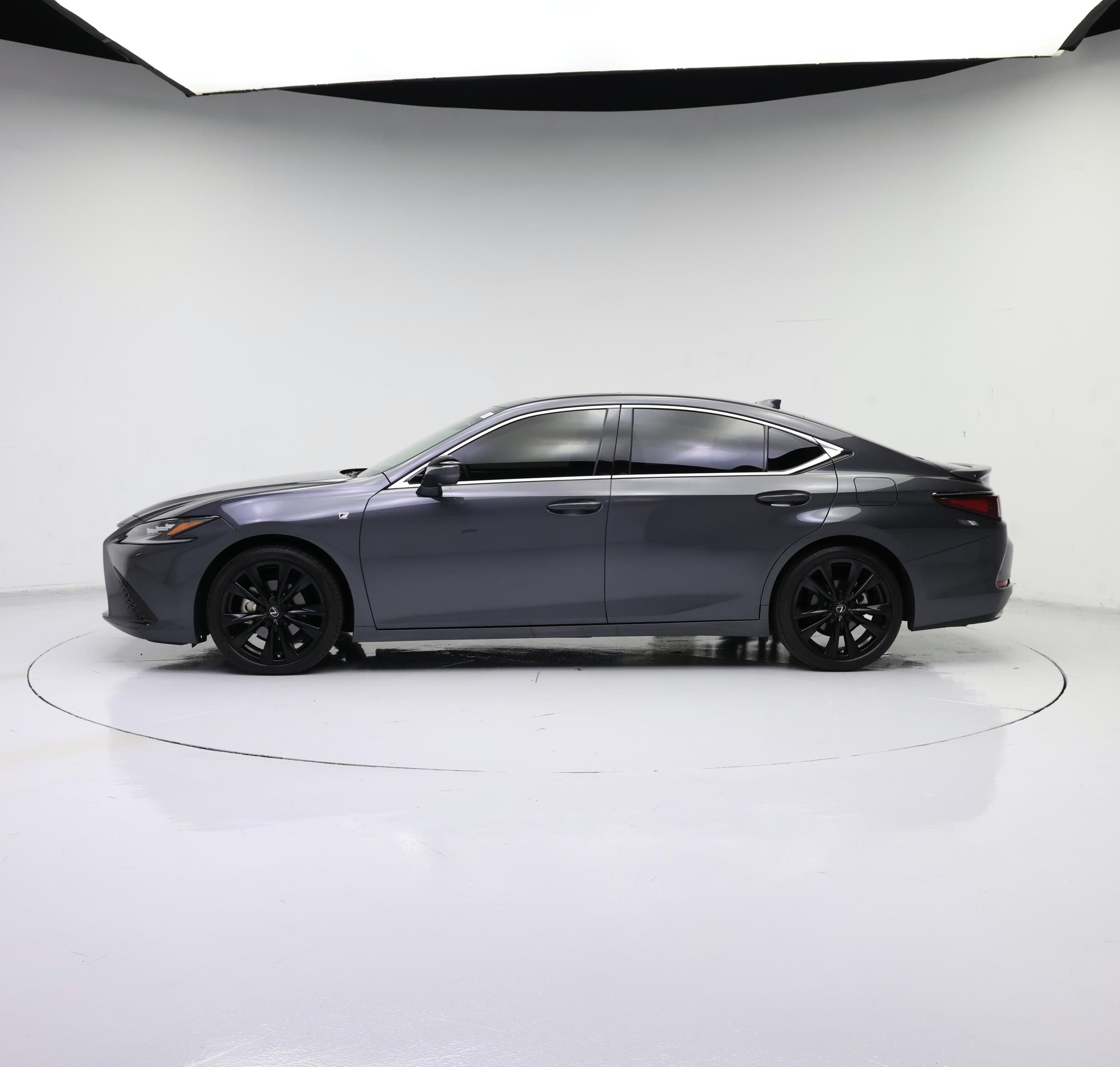 Thumbnail: 2024 Lexus ES - 3