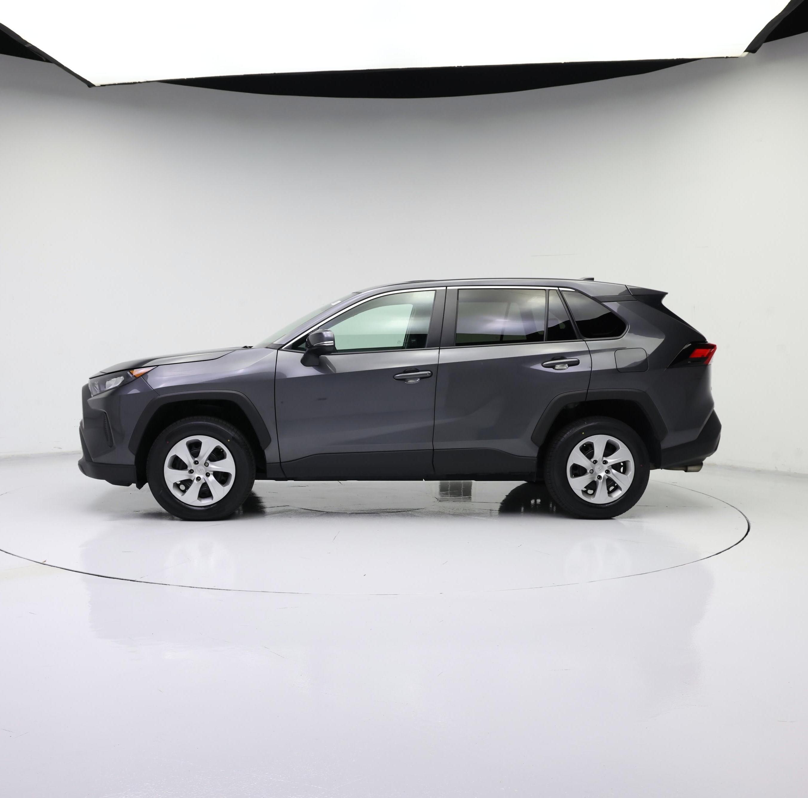 Thumbnail: 2022 Toyota RAV4 - 3