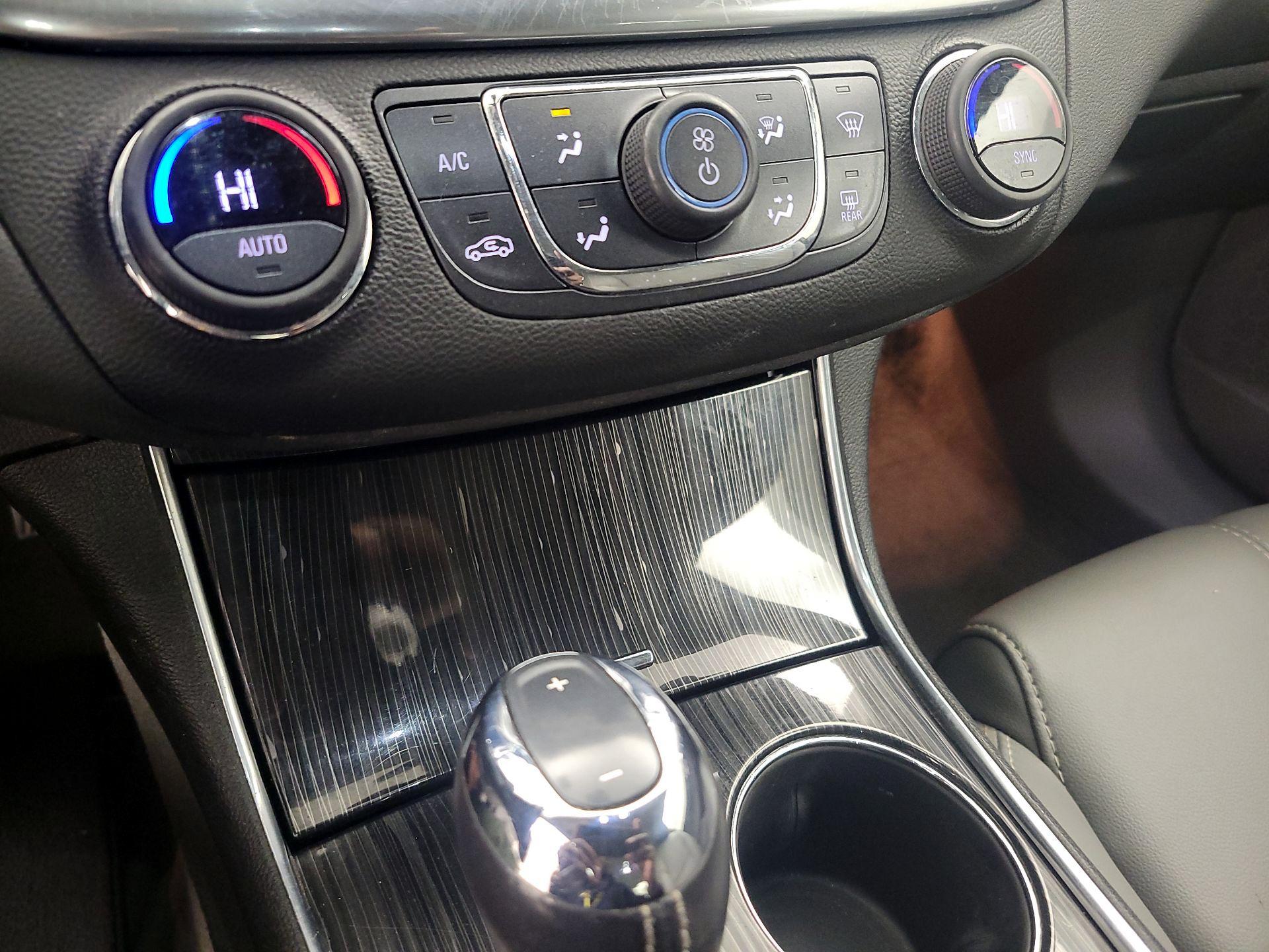 Thumbnail: 2018 Chevrolet Impala - 16