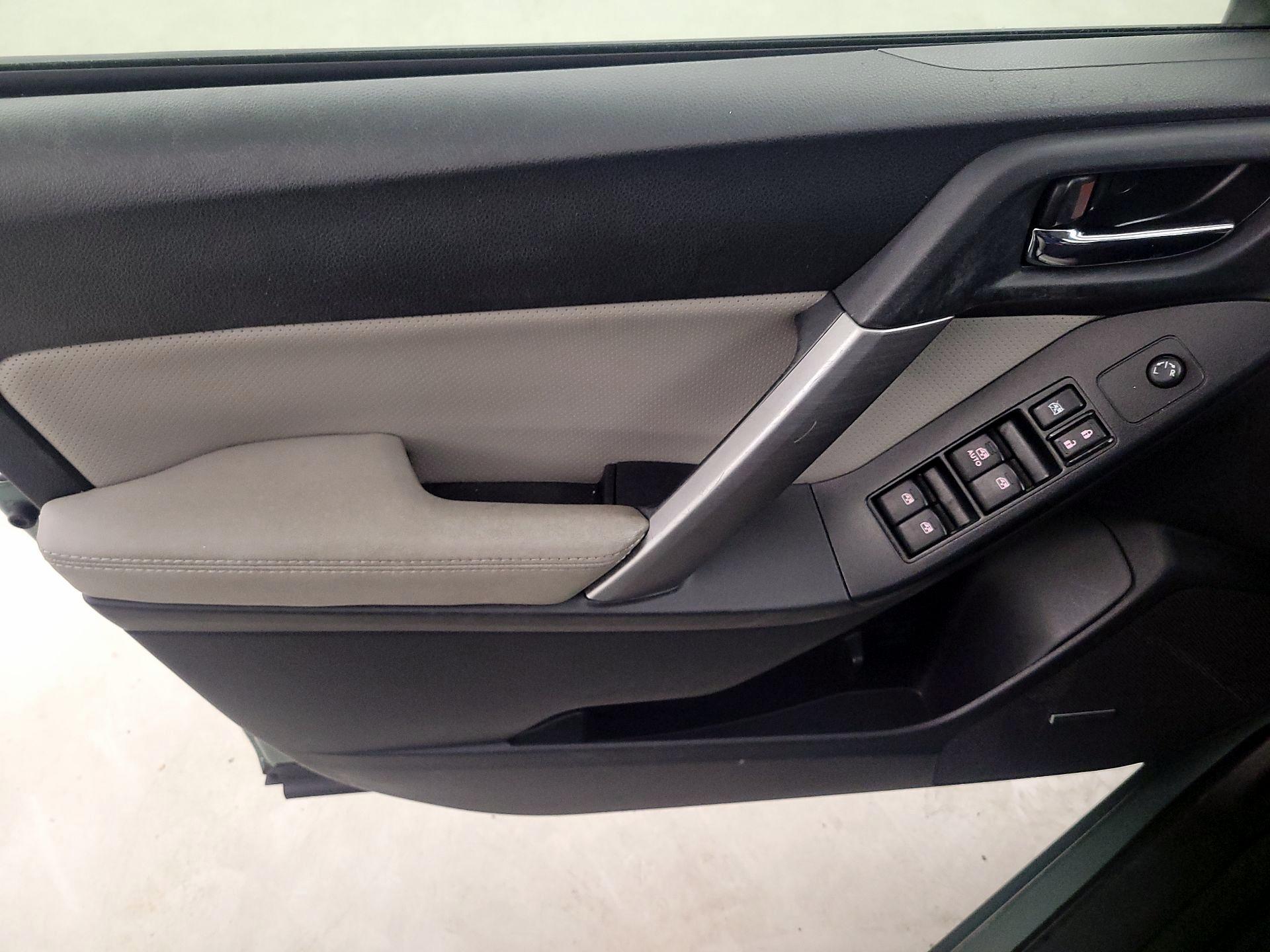 Thumbnail: 2016 Subaru Forester - 12