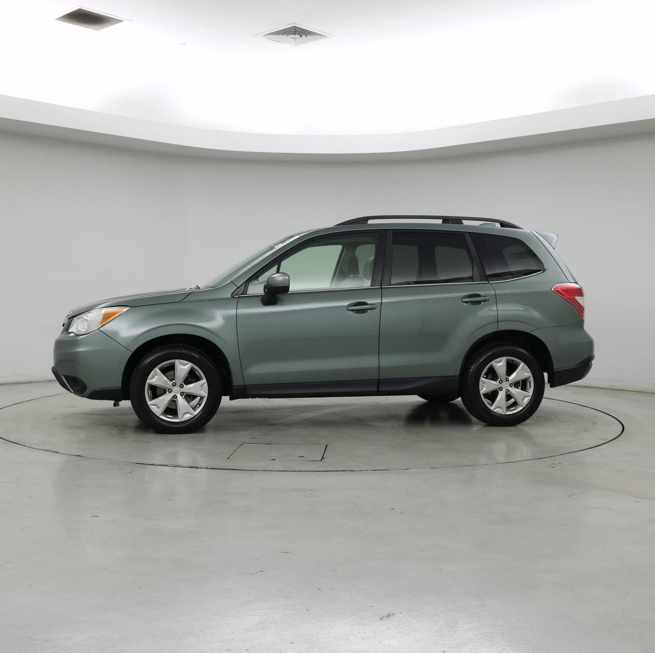 Thumbnail: 2016 Subaru Forester - 3