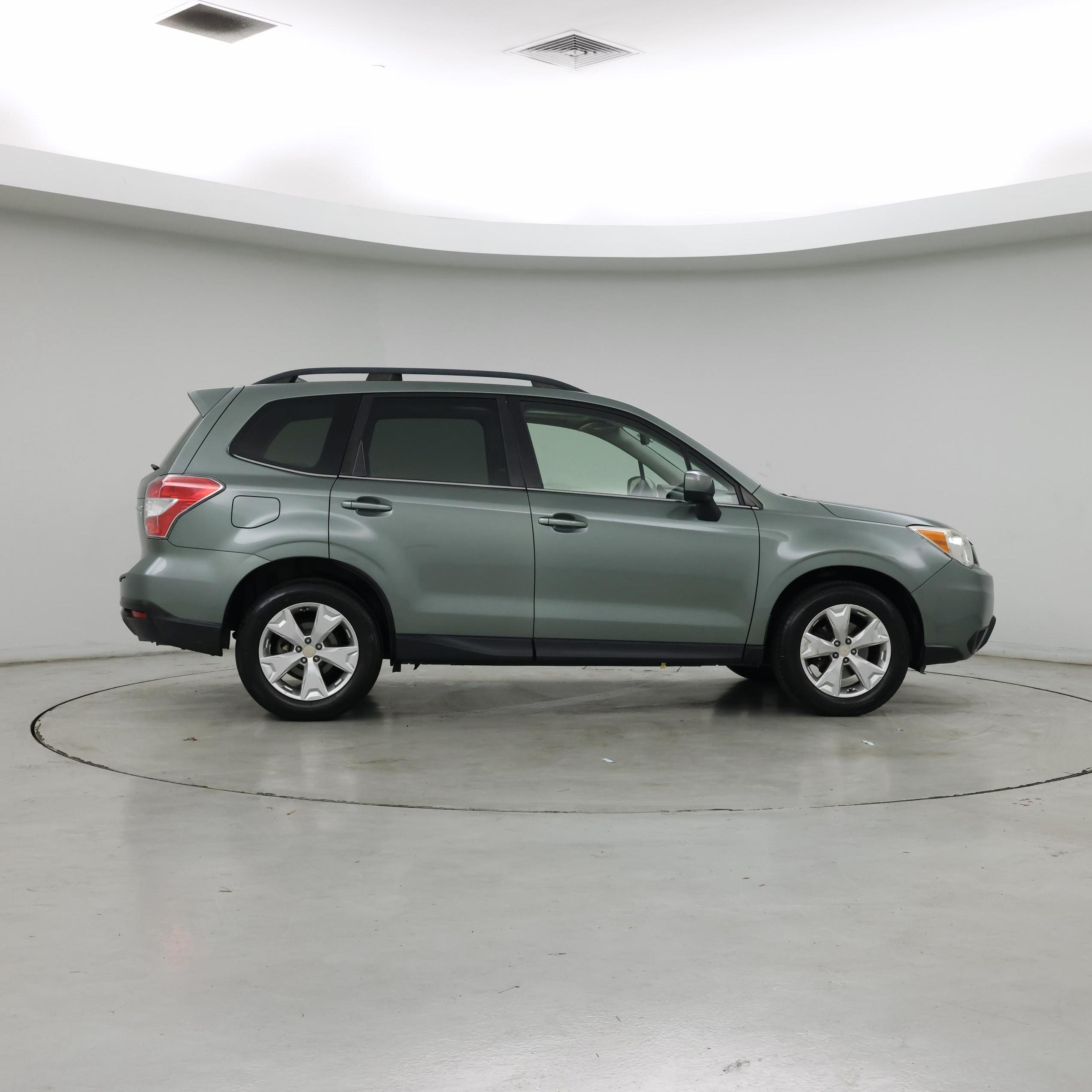 Thumbnail: 2016 Subaru Forester - 7