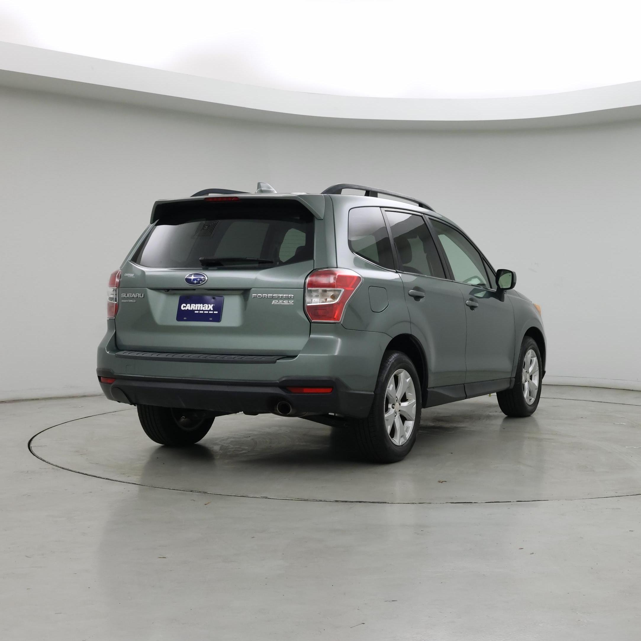 Thumbnail: 2016 Subaru Forester - 8